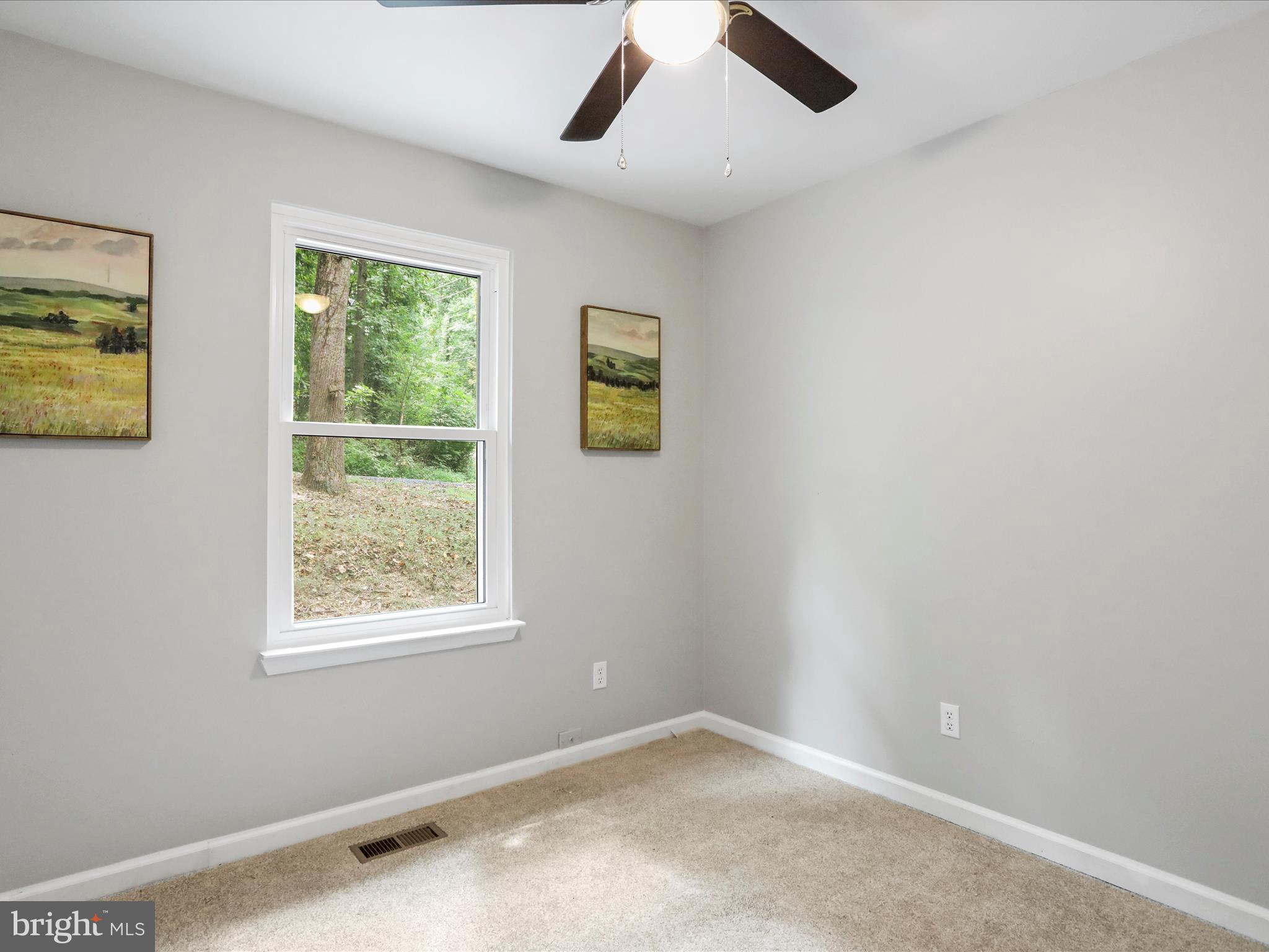 SHANNONDALE - Residential