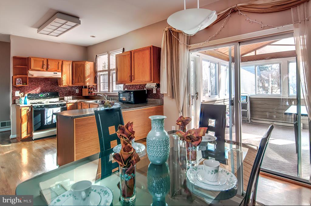 THE COOK - Residential