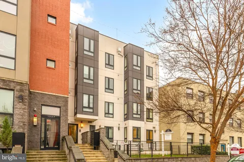 MLS: DCDC2258876