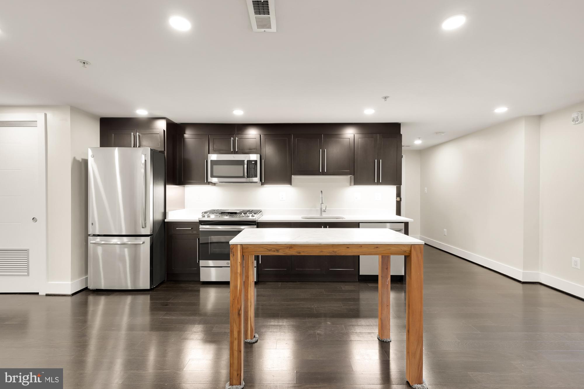 1331 K STREET SE 102