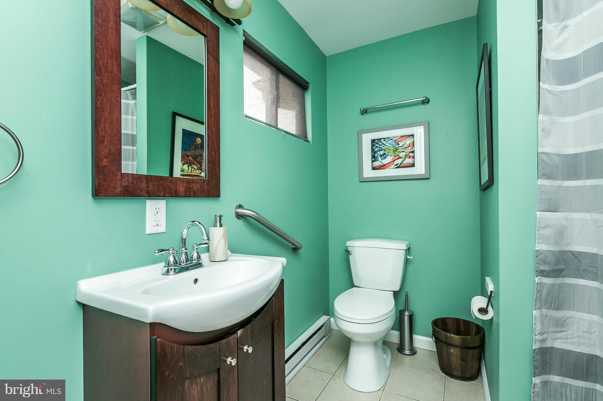 LOCUST POINT - Residential Lease