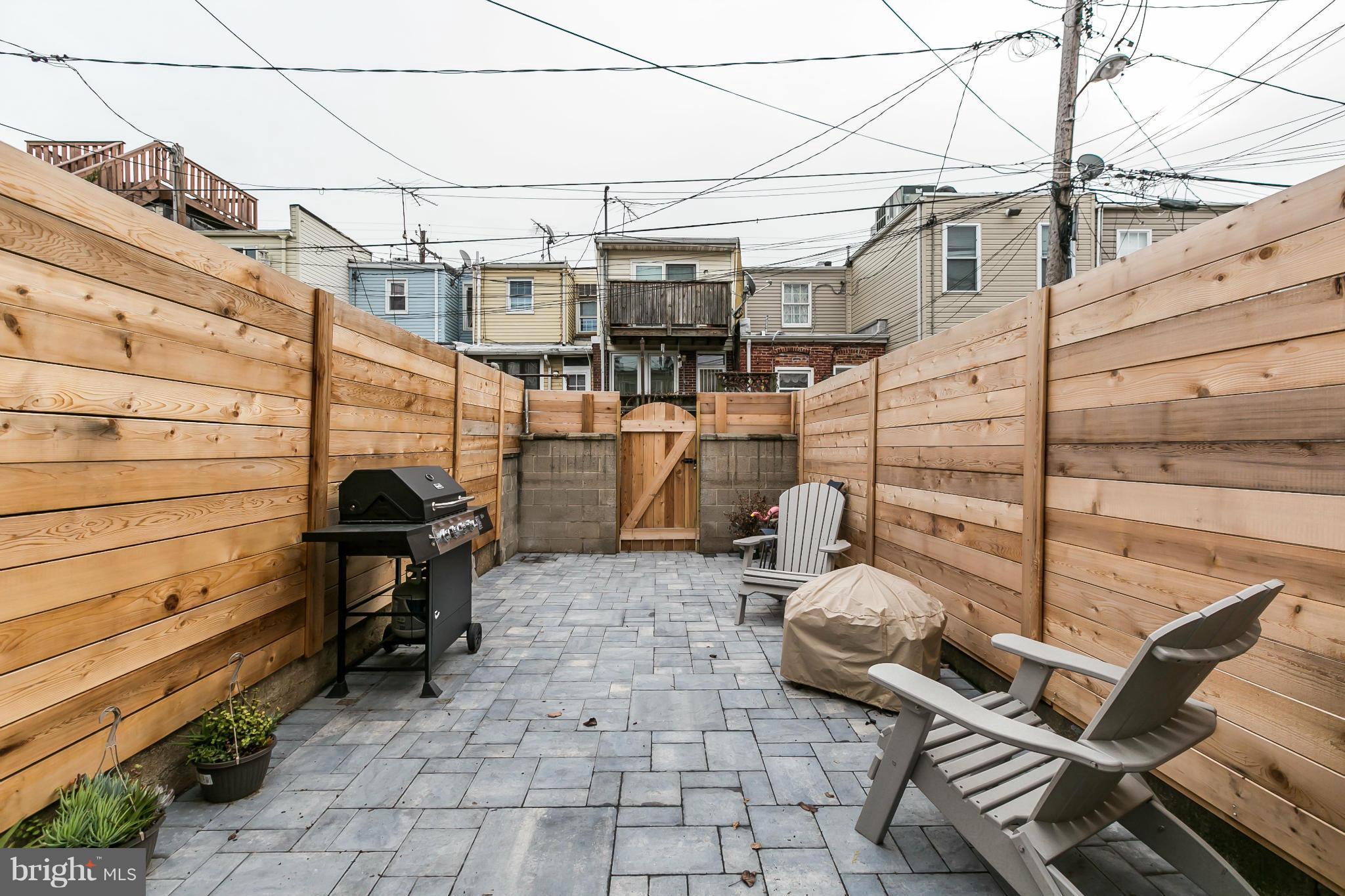 LOCUST POINT - Residential Lease