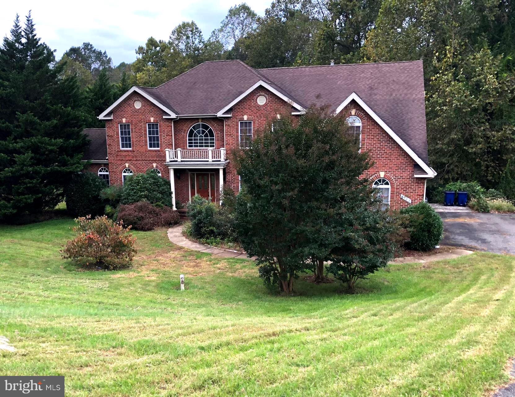 CROOM STATION - Residential