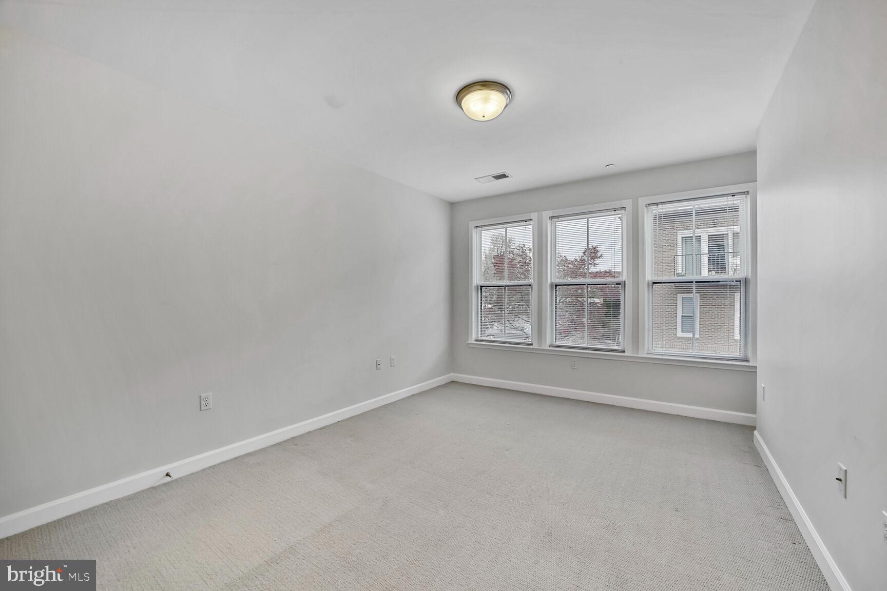 DOMINION HEIGHTS - Residential Lease