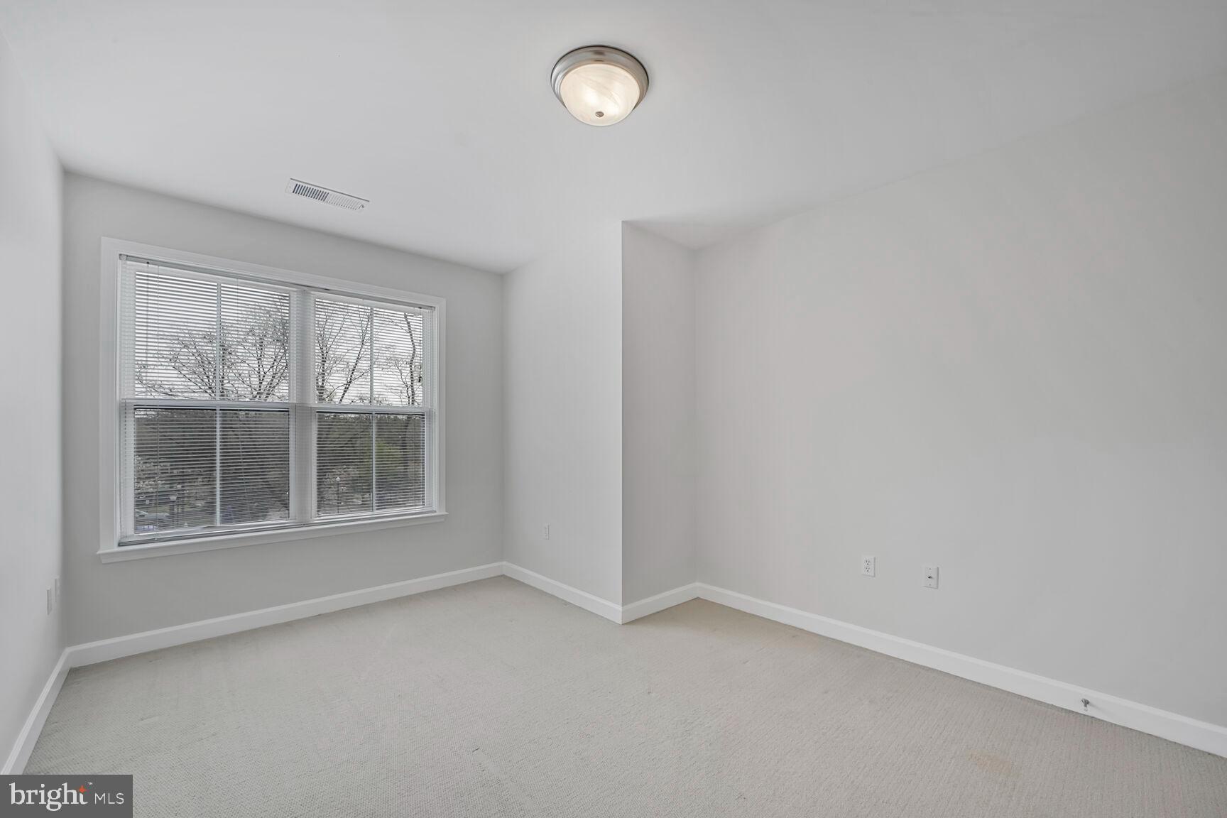 DOMINION HEIGHTS - Residential Lease