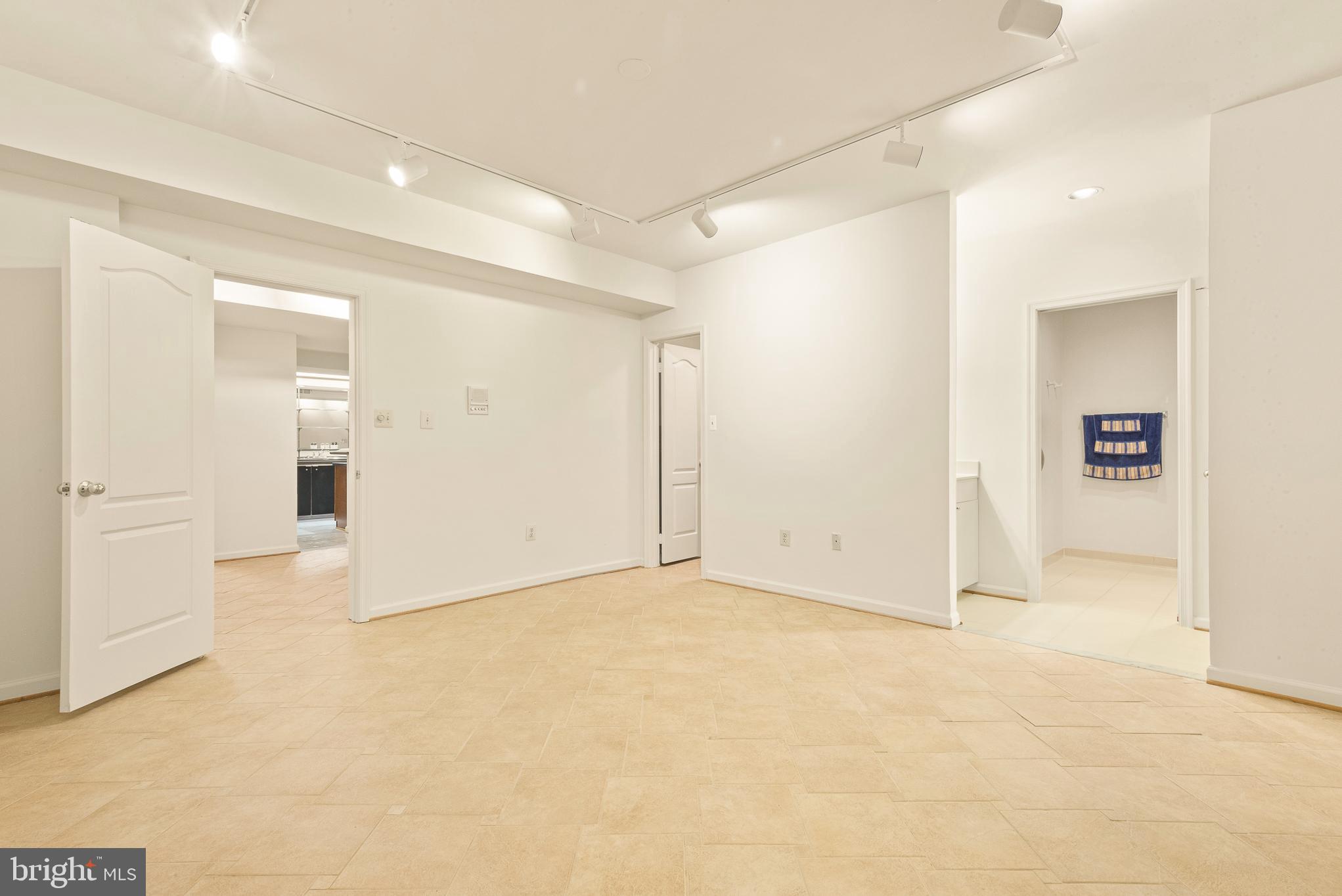 CAMPBELLS LANDING - Residential