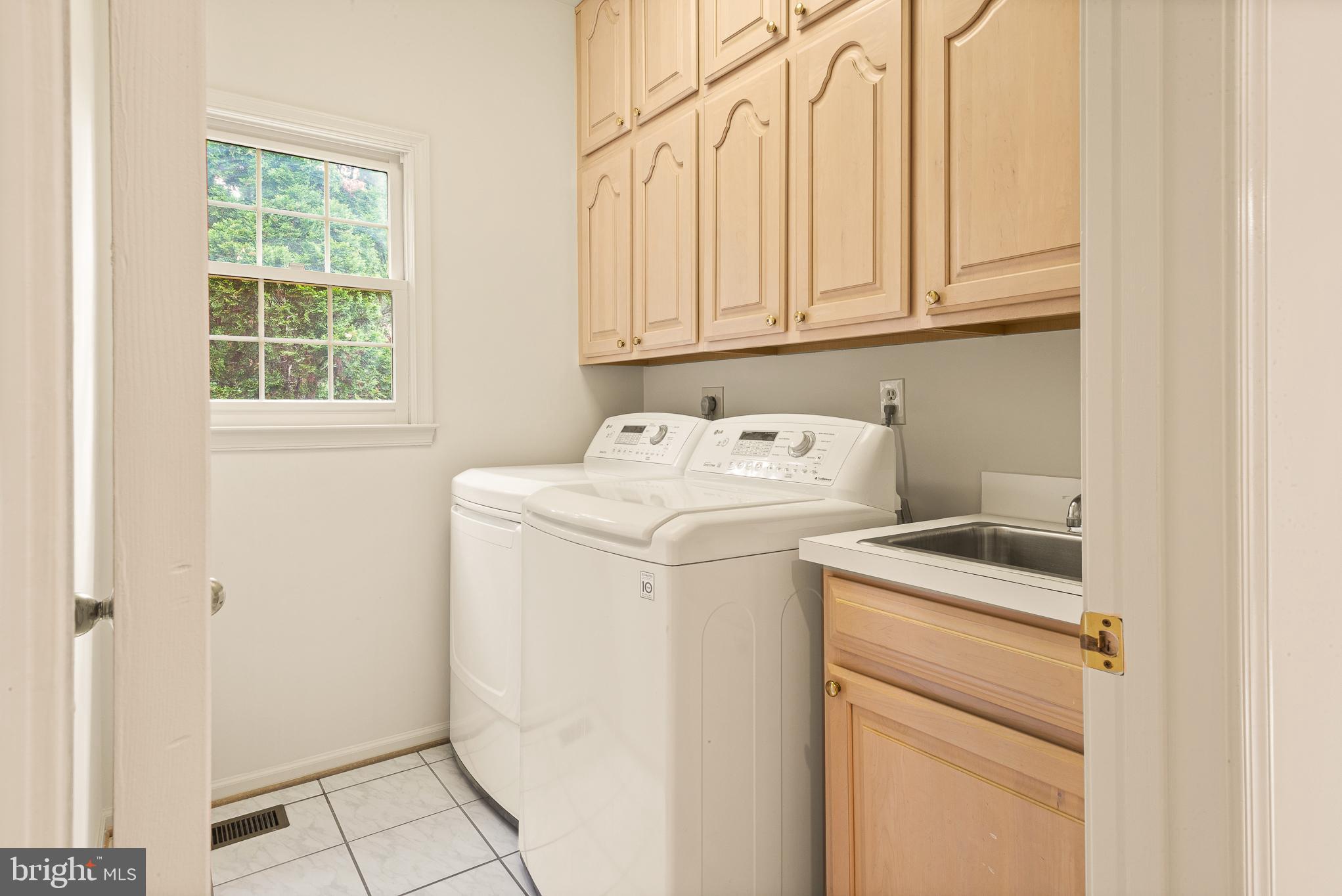 CAMPBELLS LANDING - Residential