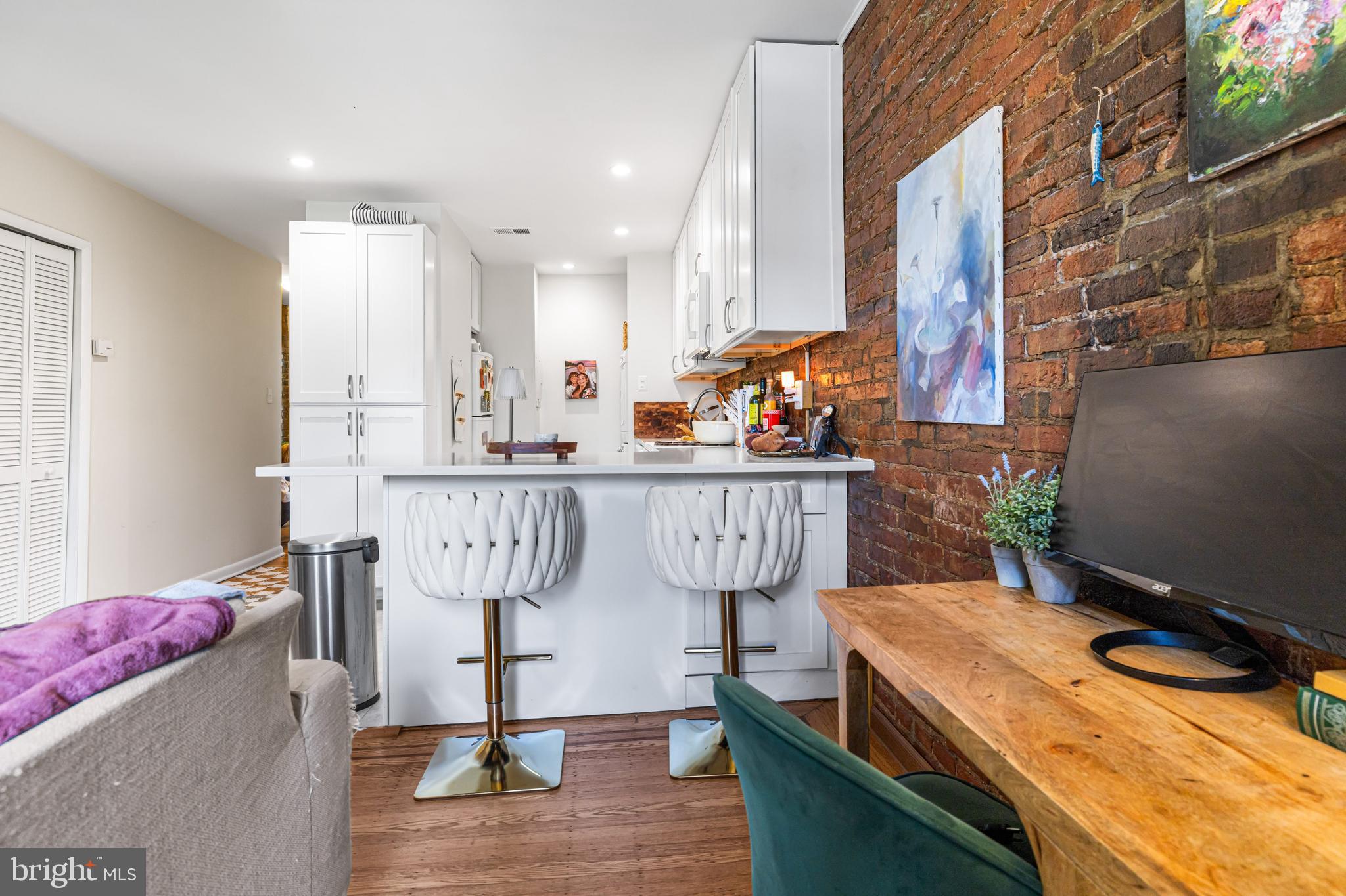 1152 S 11TH STREET