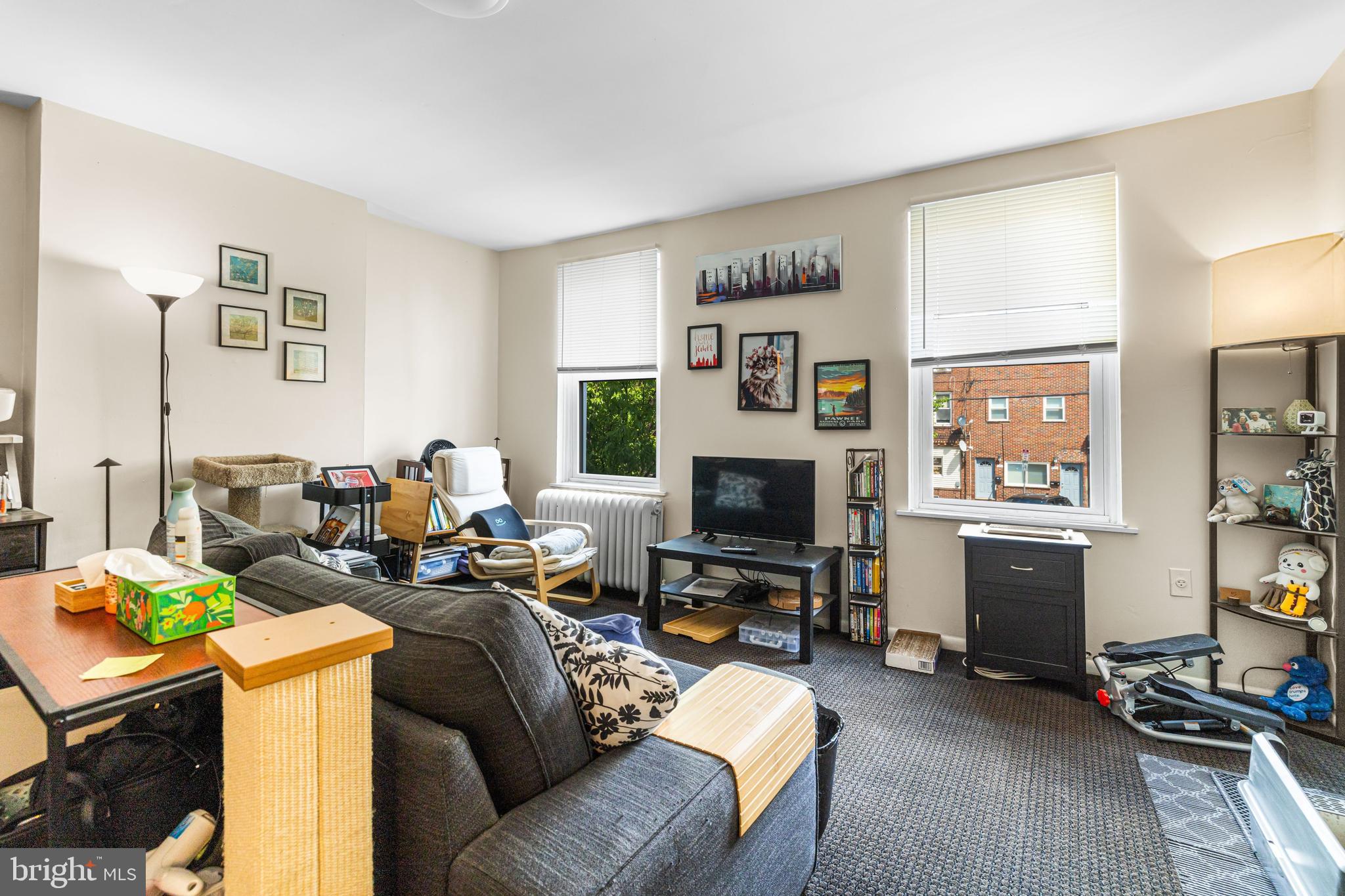PASSYUNK SQUARE - Residential Income