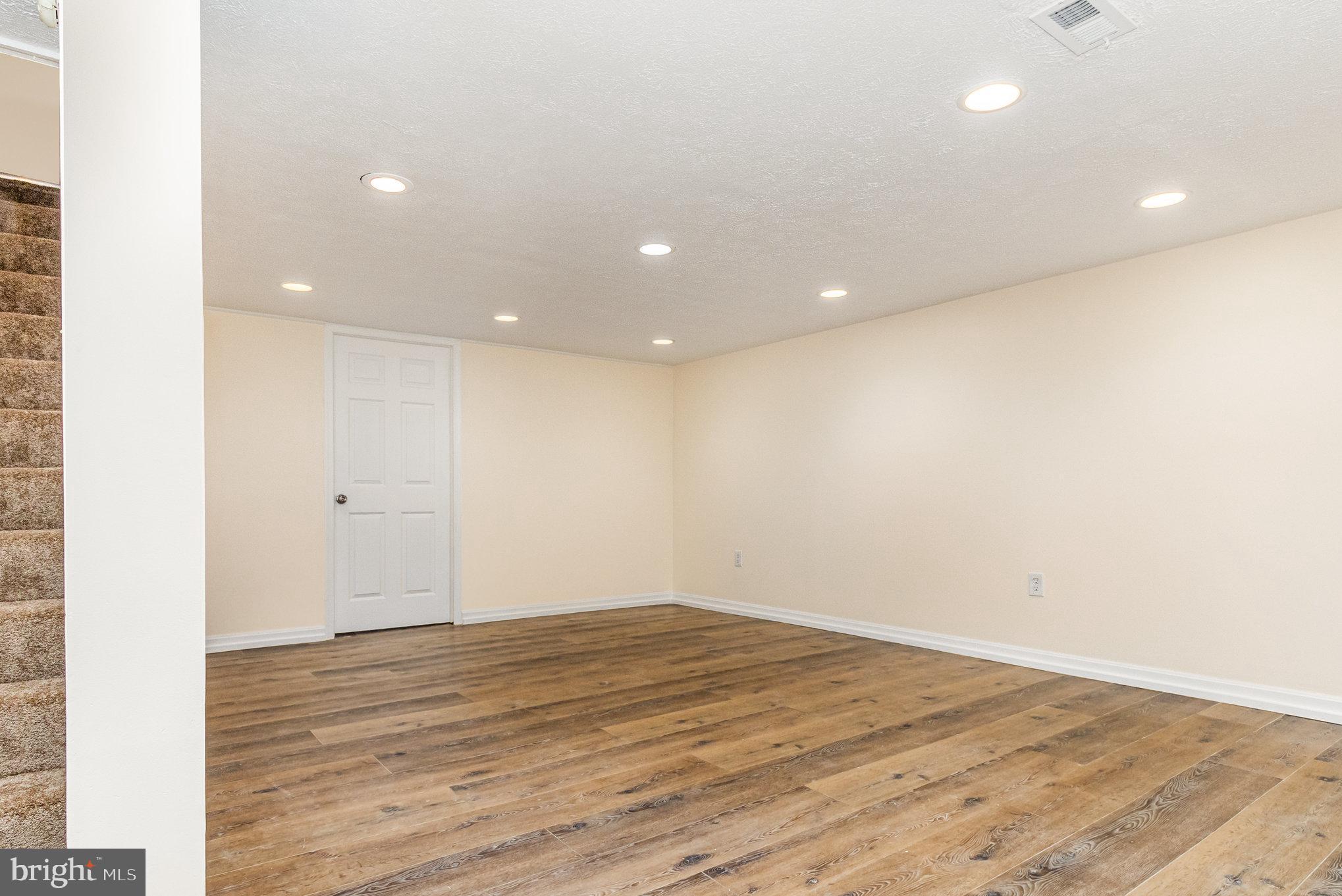 KENWOOD - Residential