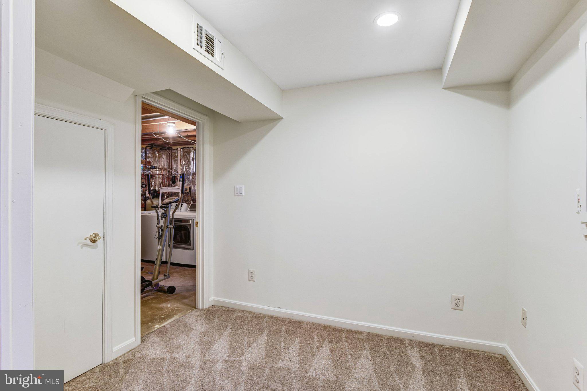 PLEASANT VALLEY - Residential