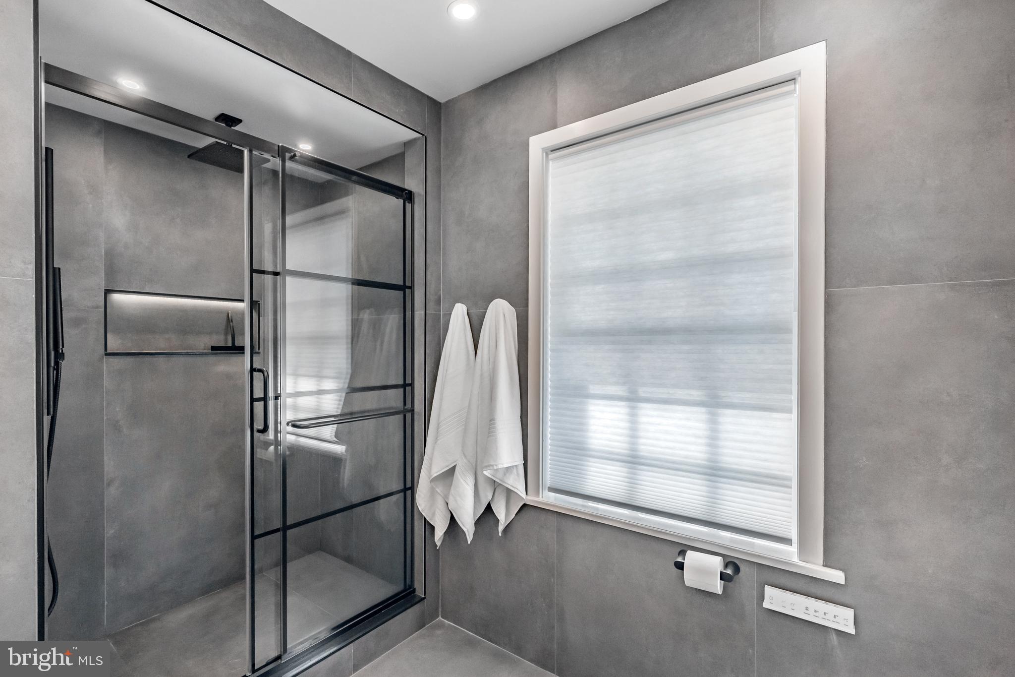 ARDMORE - Residential