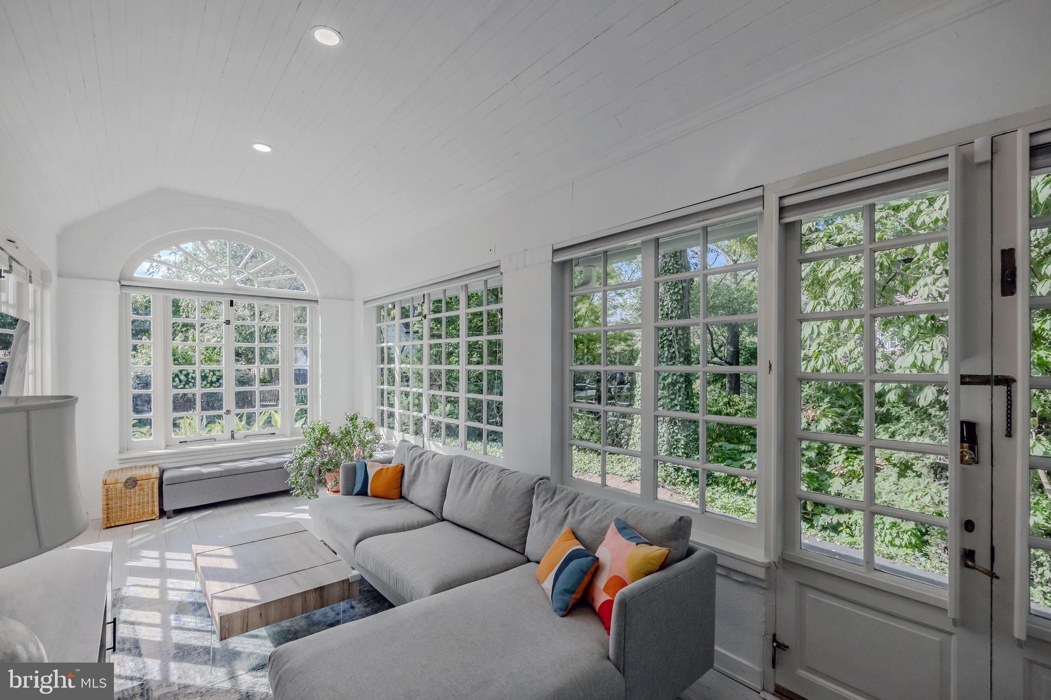 ARDMORE - Residential