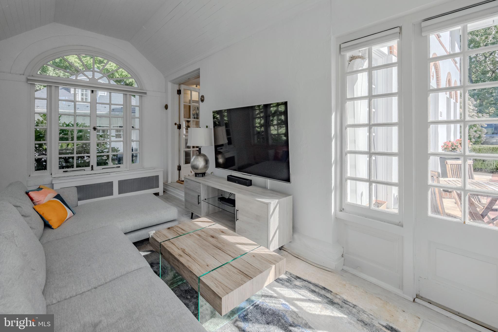 ARDMORE - Residential