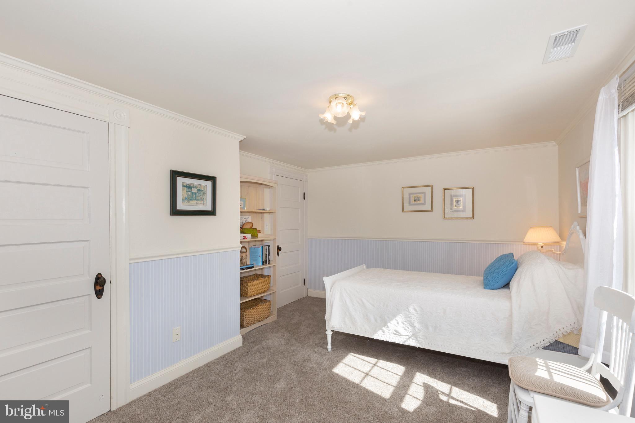 OWINGS MILLS - Residential