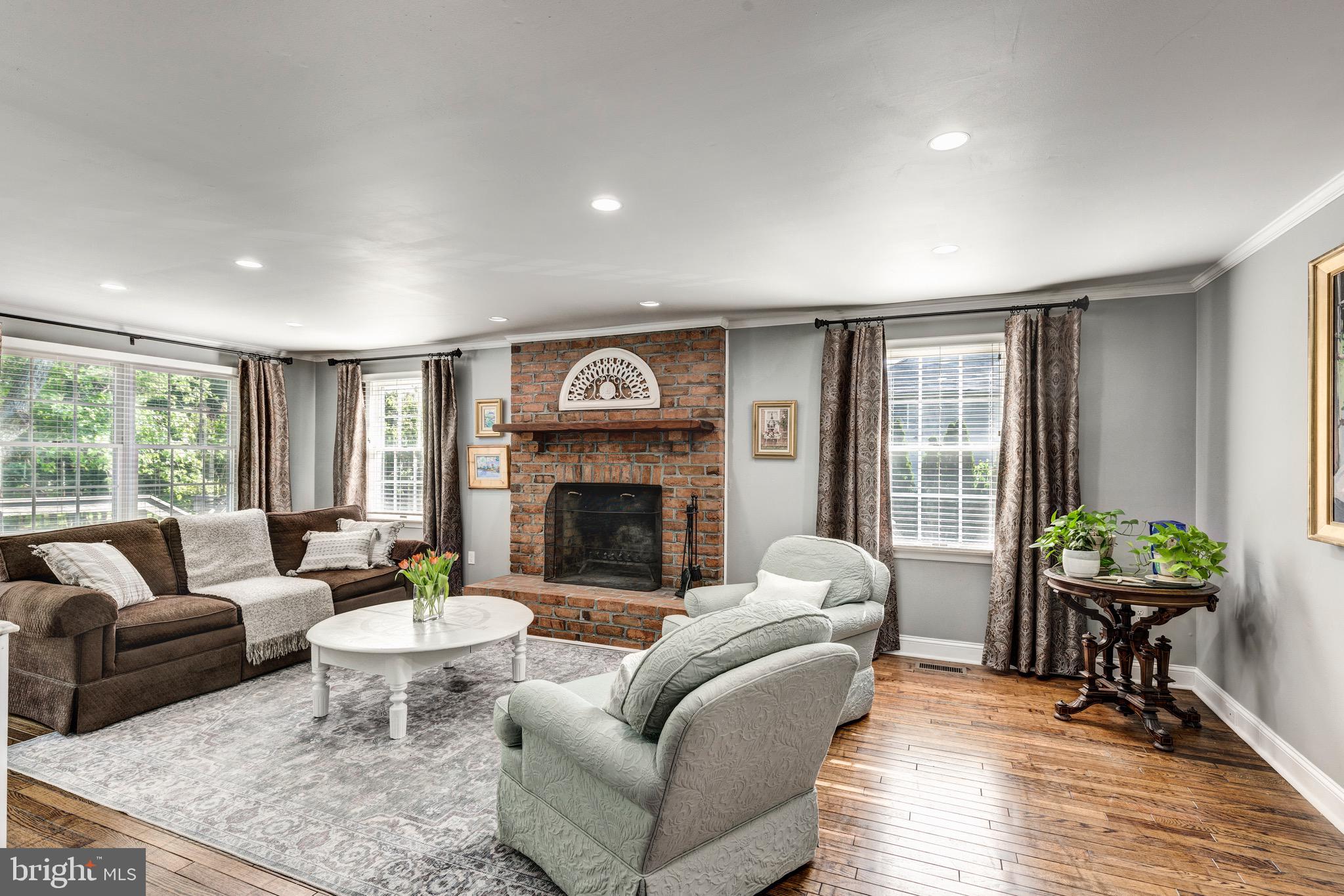 OWINGS MILLS - Residential