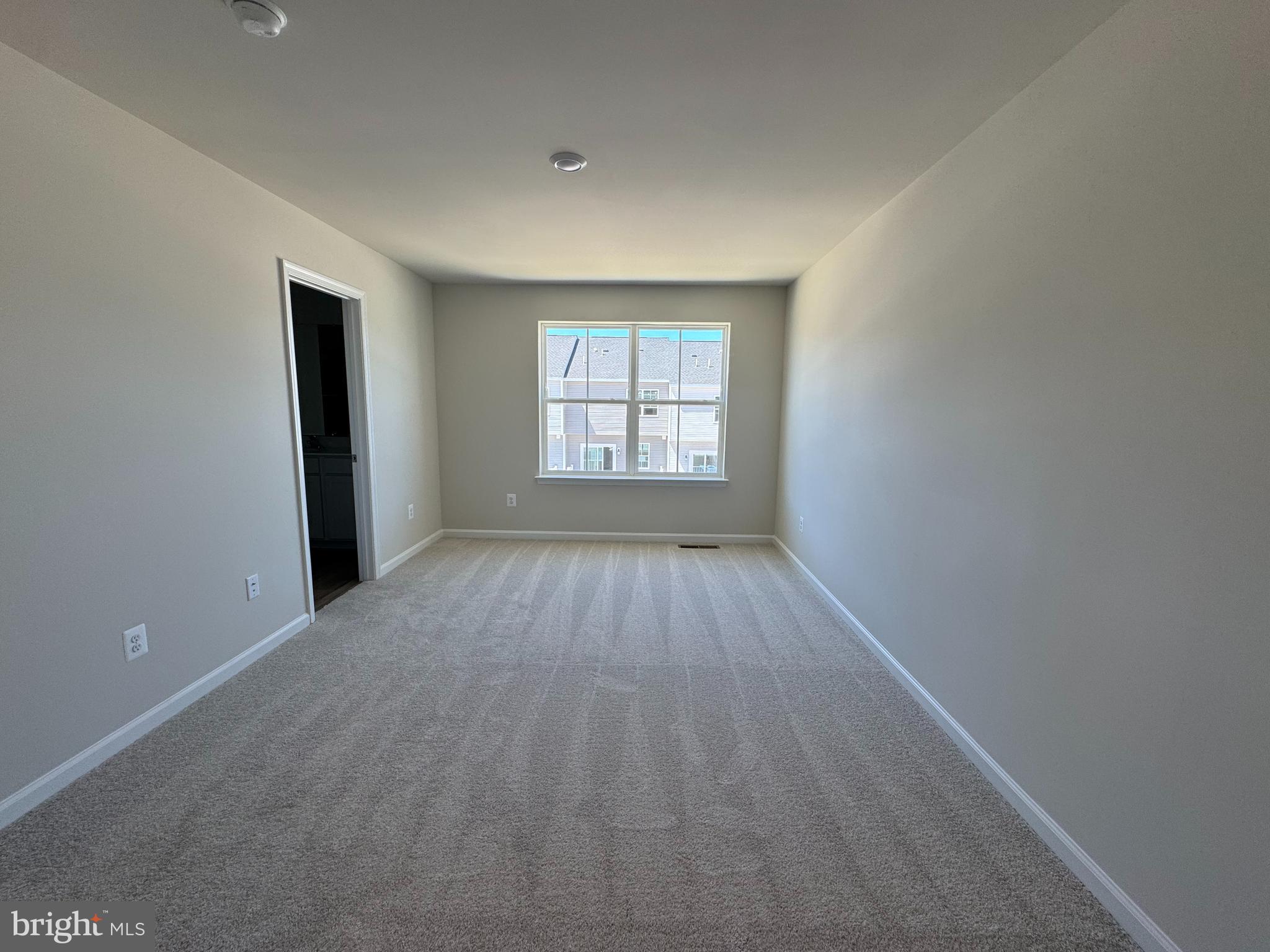 RED CLOVER MEADOWS - Residential Lease