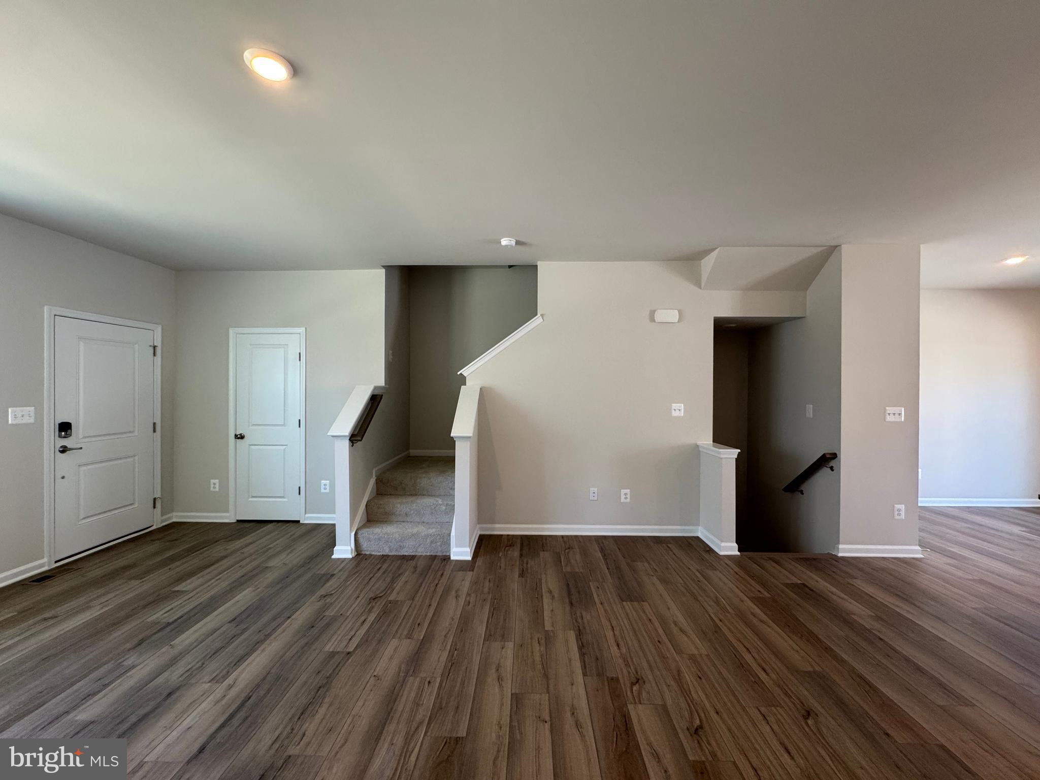 RED CLOVER MEADOWS - Residential Lease