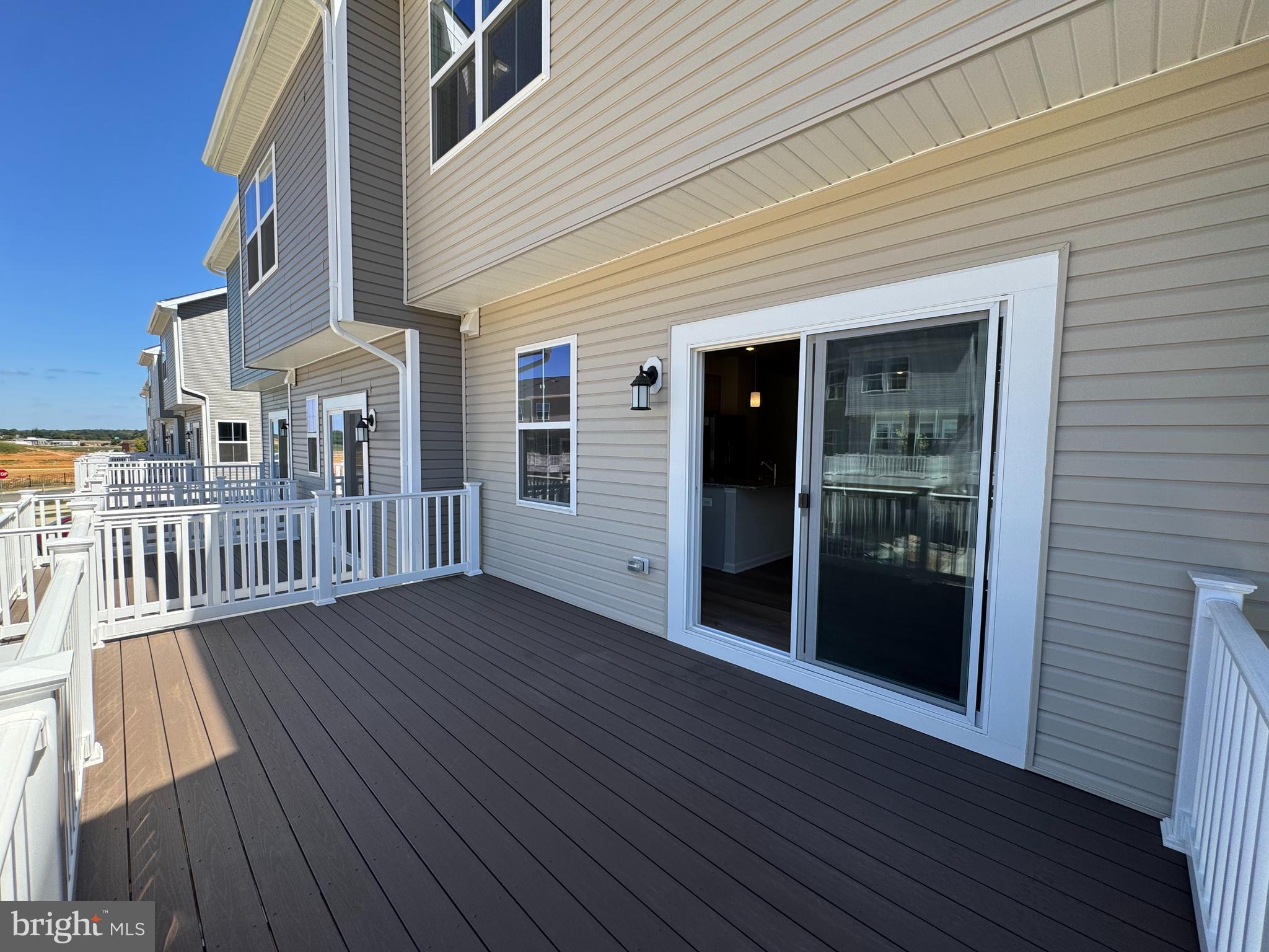 RED CLOVER MEADOWS - Residential Lease