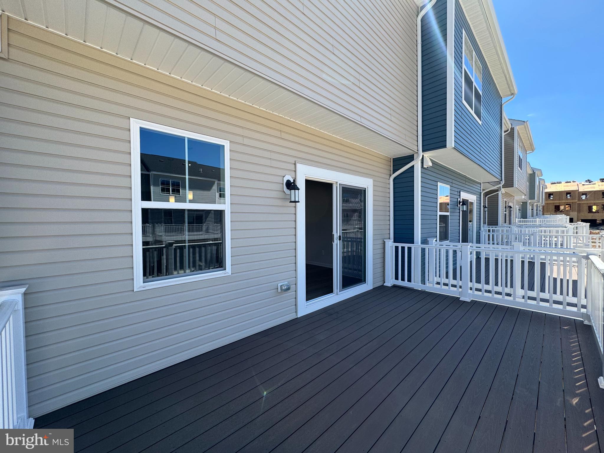 RED CLOVER MEADOWS - Residential Lease