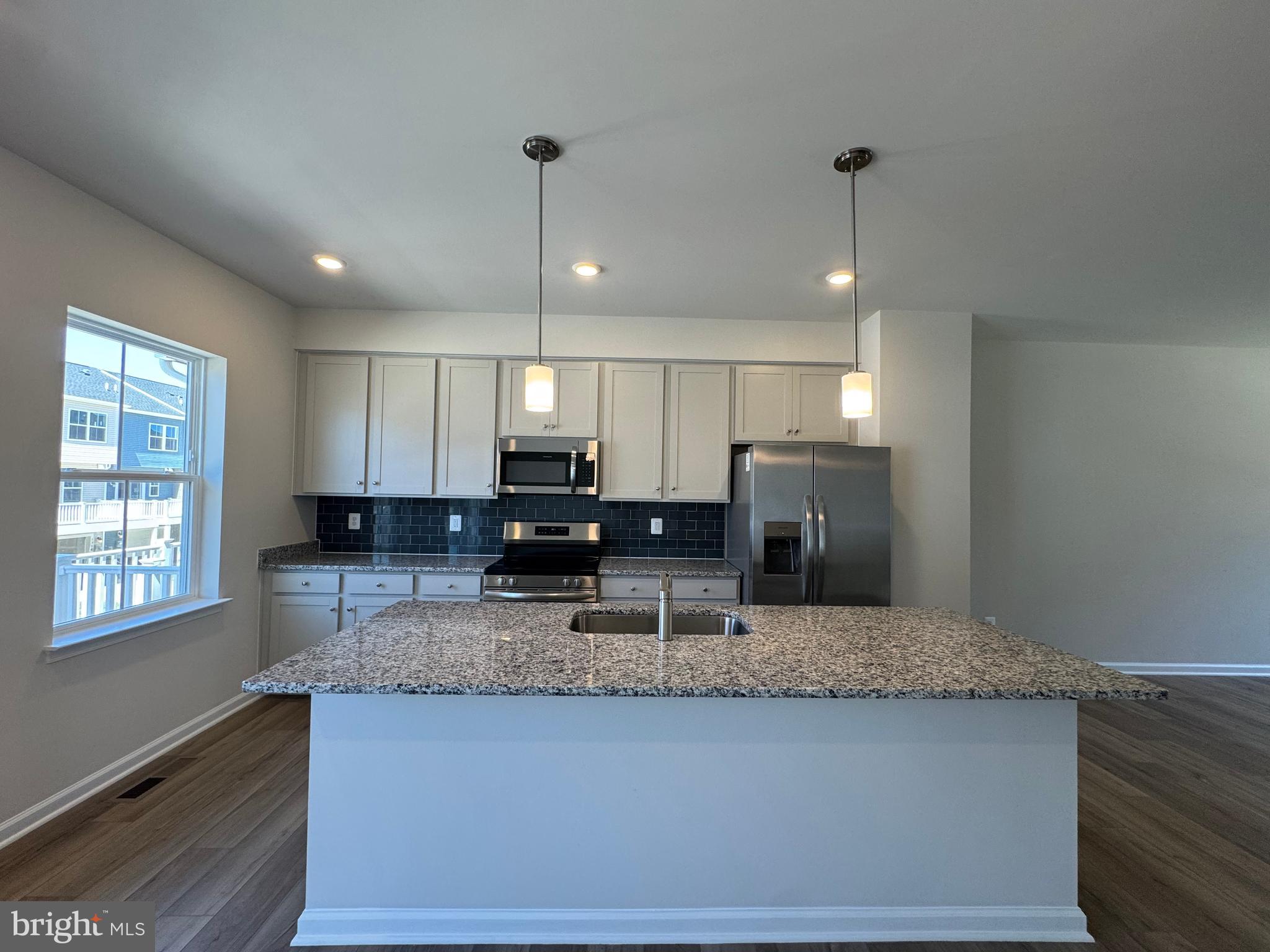 RED CLOVER MEADOWS - Residential Lease