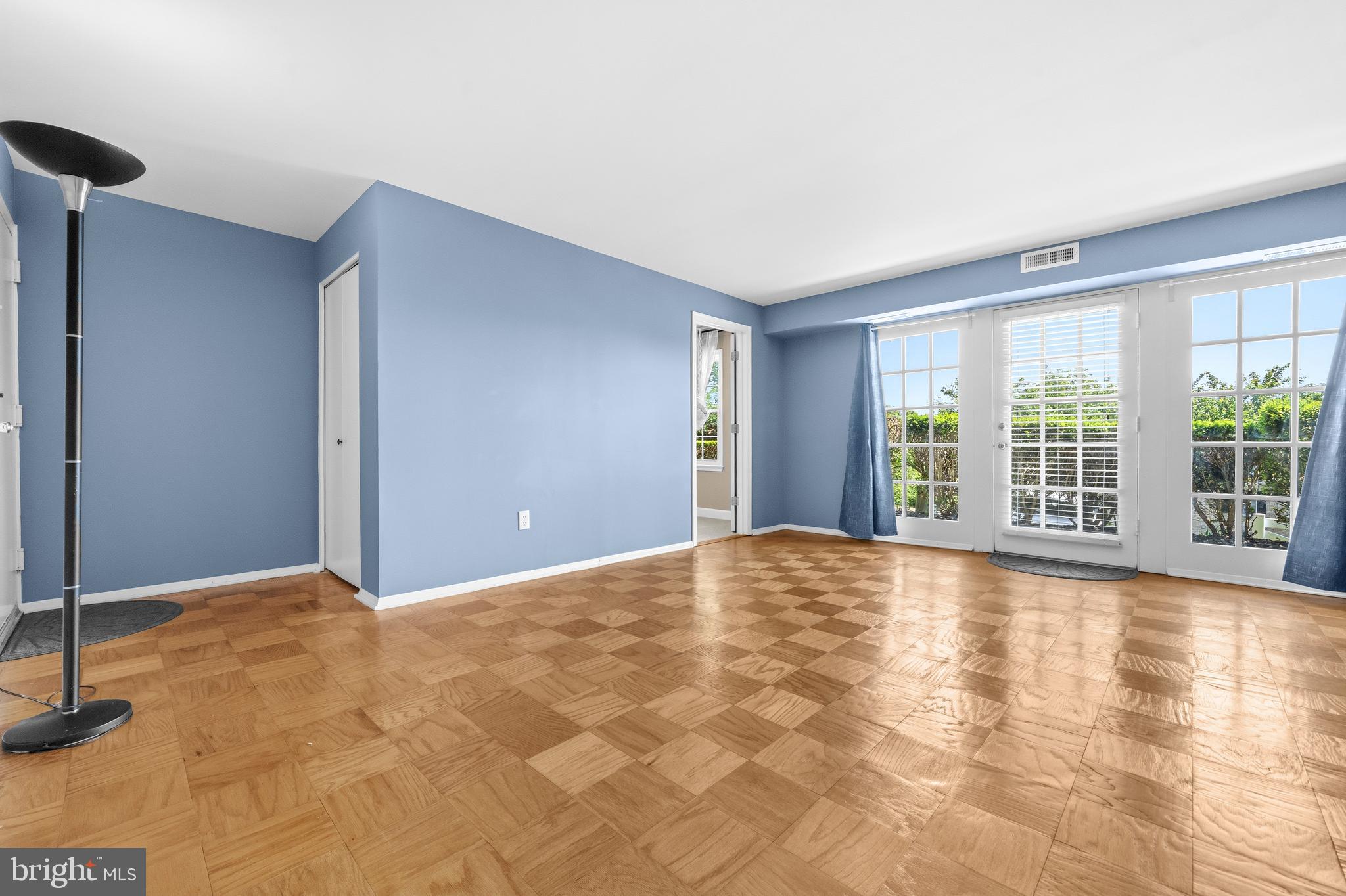 MOORINGS OF OCCOQUAN CON - Residential