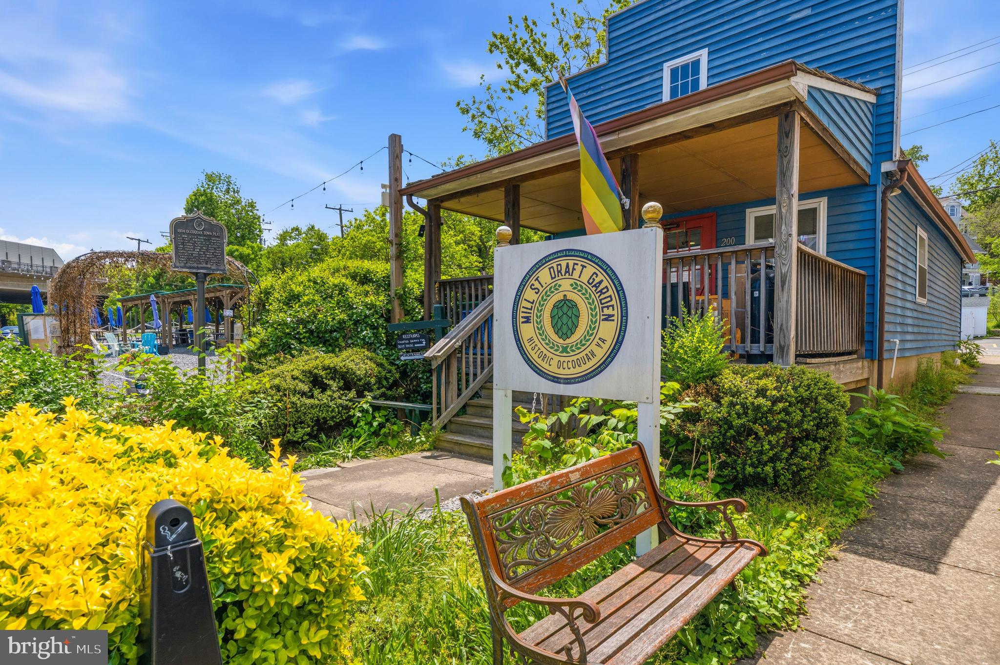 MOORINGS OF OCCOQUAN CON - Residential