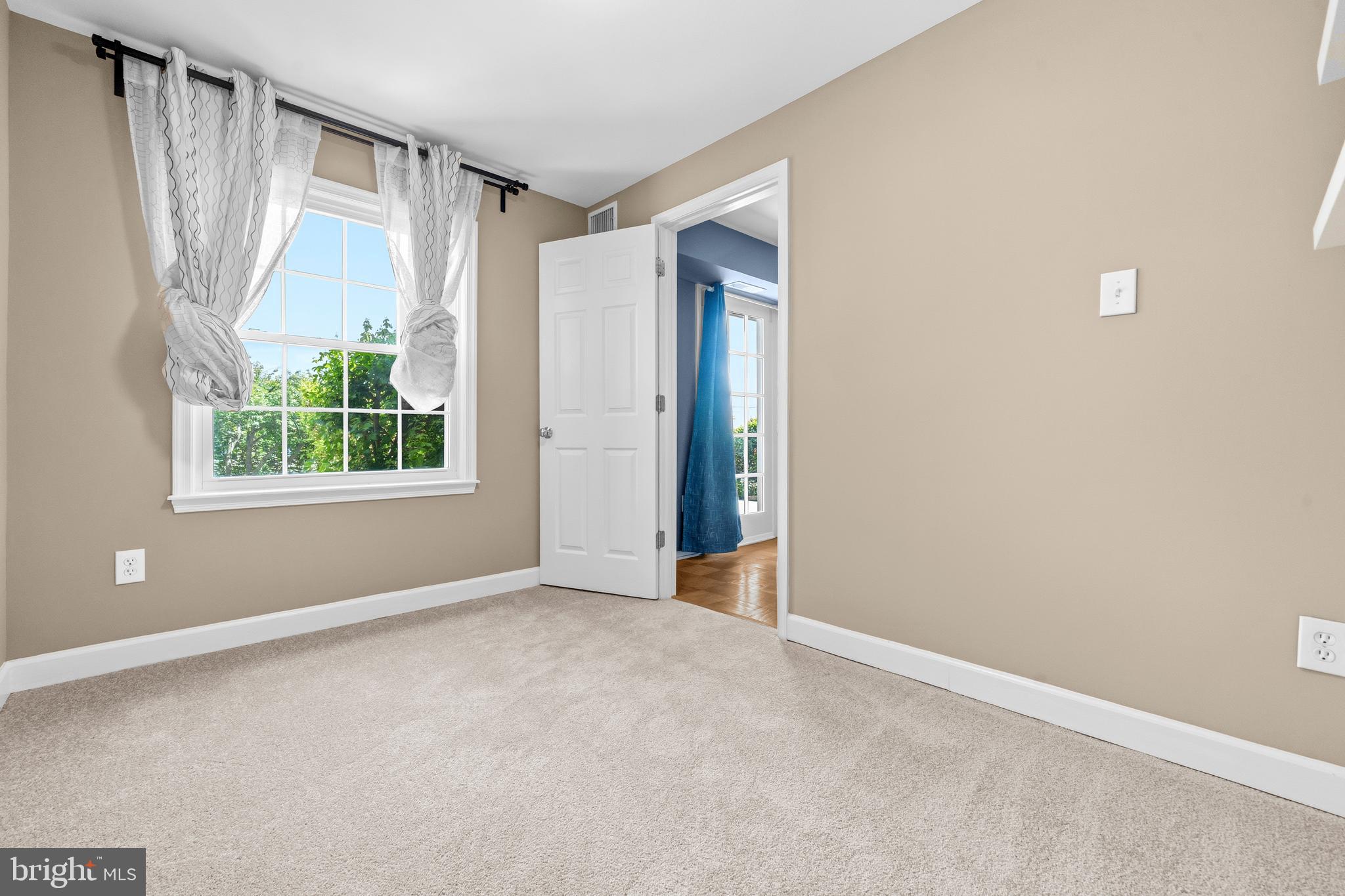 MOORINGS OF OCCOQUAN CON - Residential