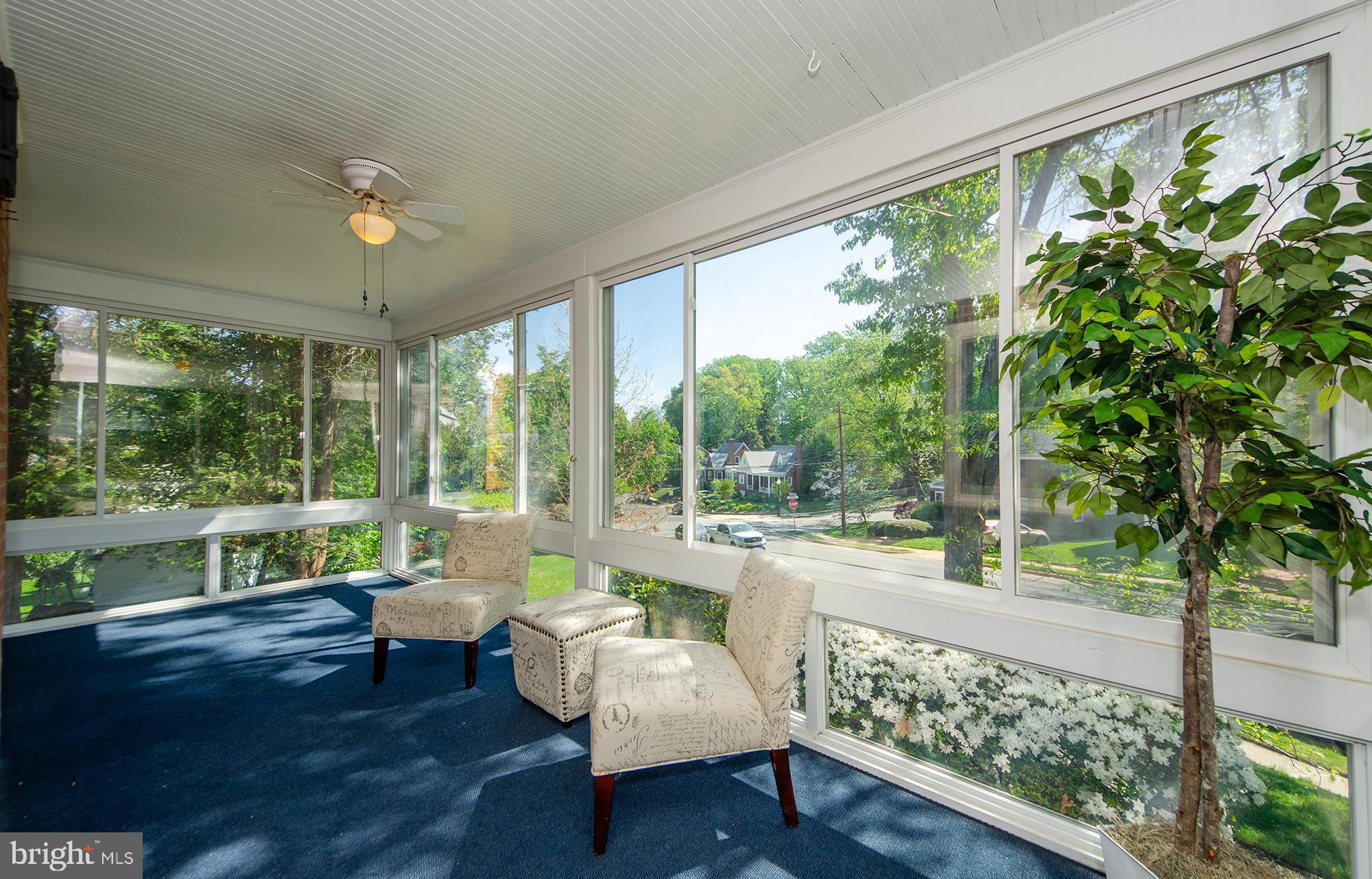 944 N POTOMAC STREET