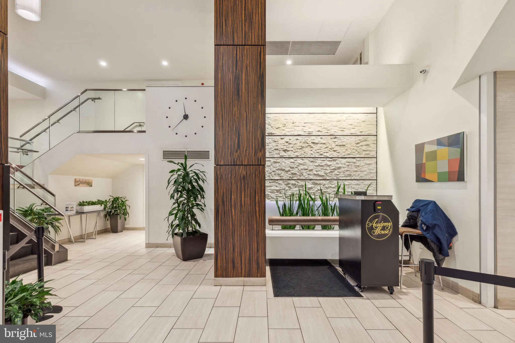 Philadelphia, Pennsylvania 19102, United States, 1 Bedroom Bedrooms, ,1 BathroomBathrooms,Residential,Active,223298