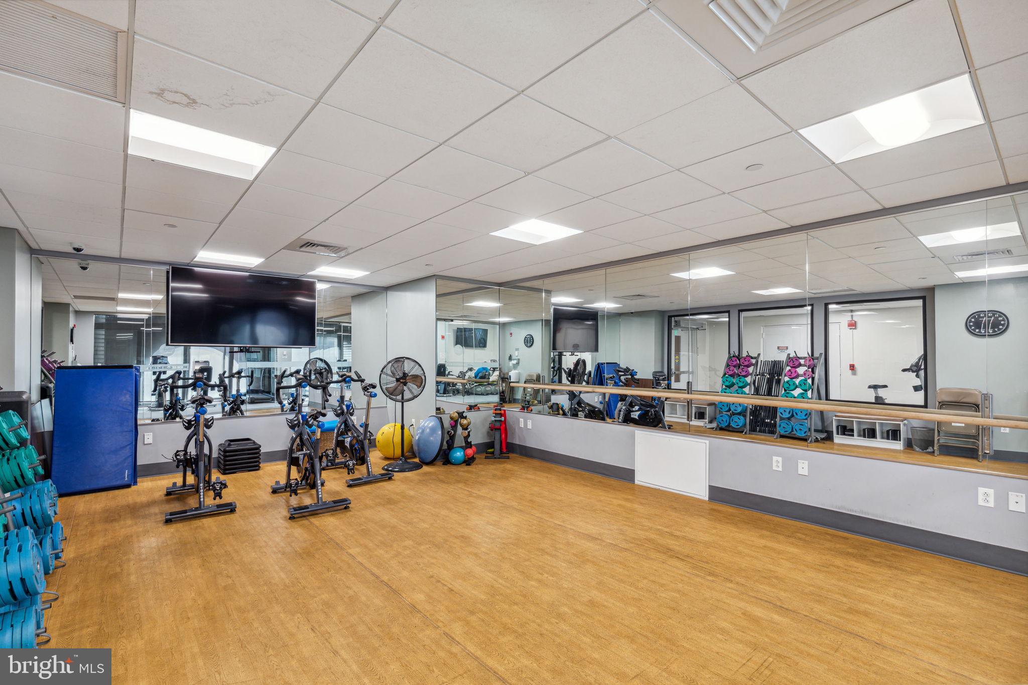 AVENUE OF THE ARTS - Residential Lease