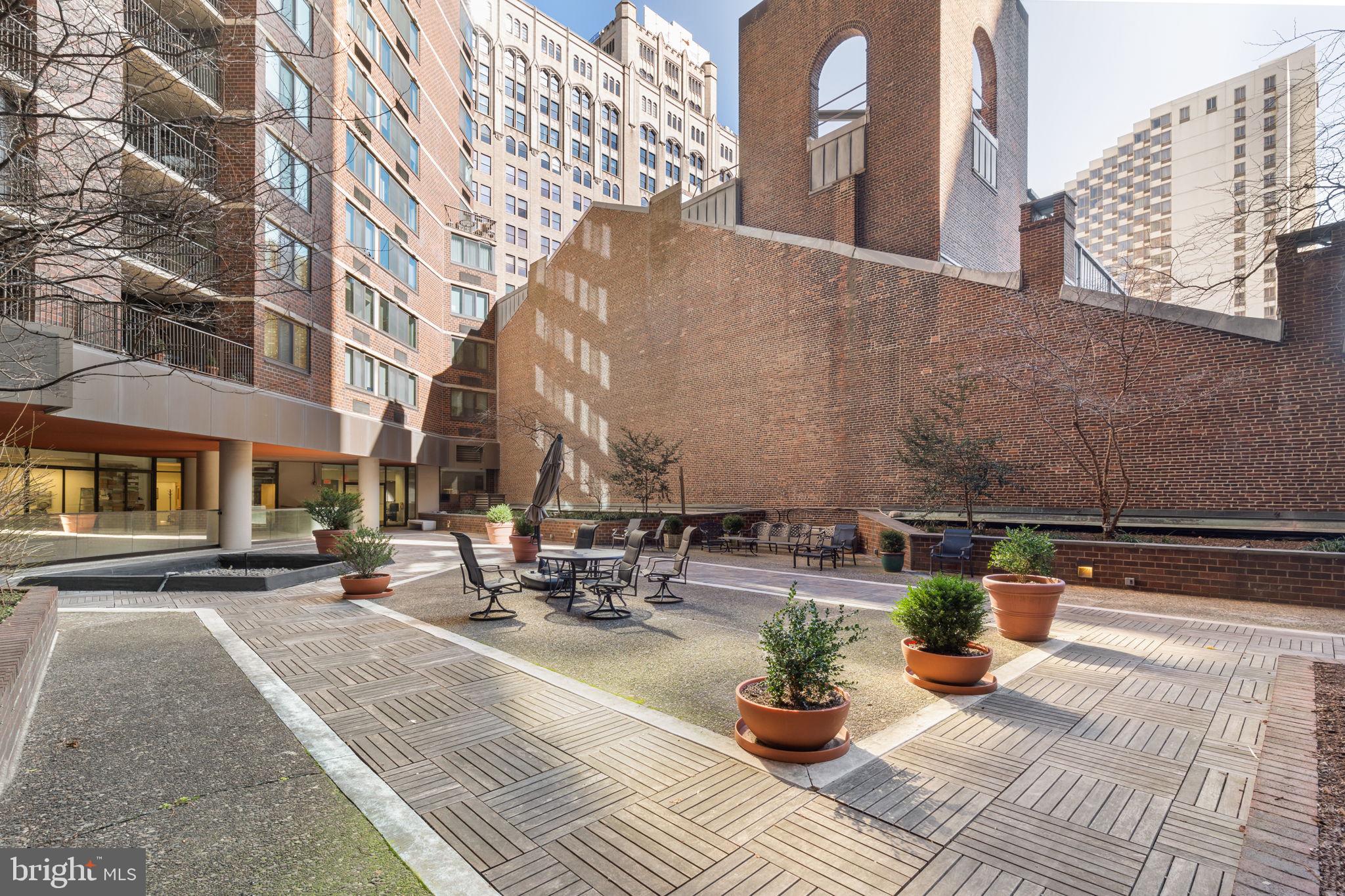 AVENUE OF THE ARTS - Residential Lease