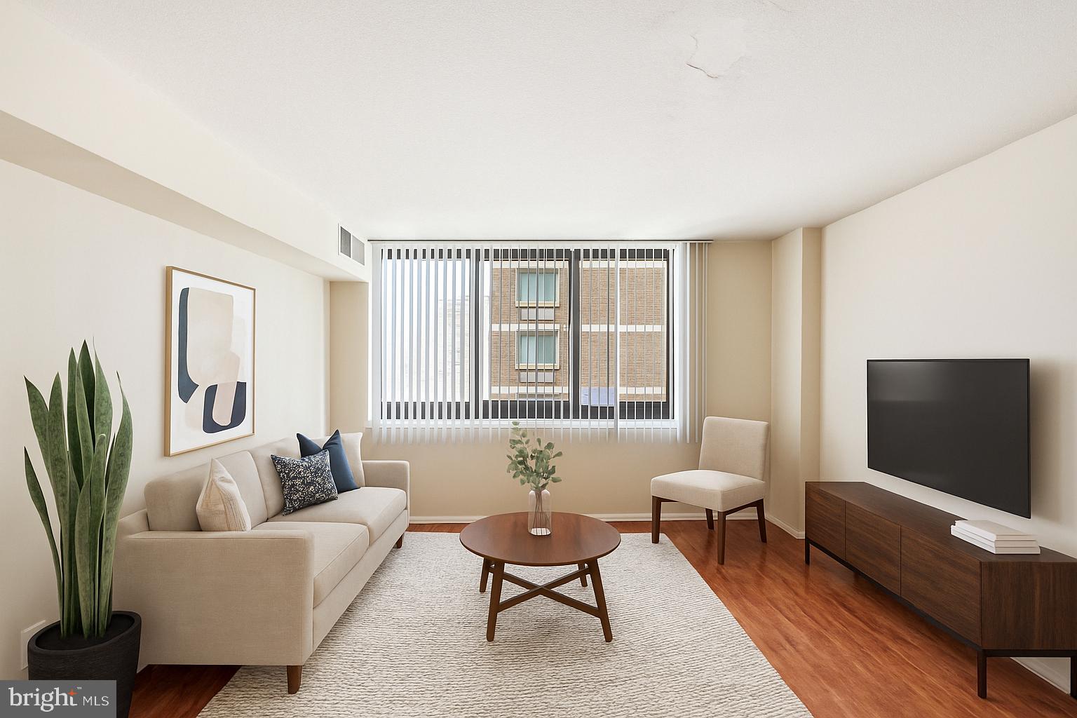 AVENUE OF THE ARTS - Residential Lease