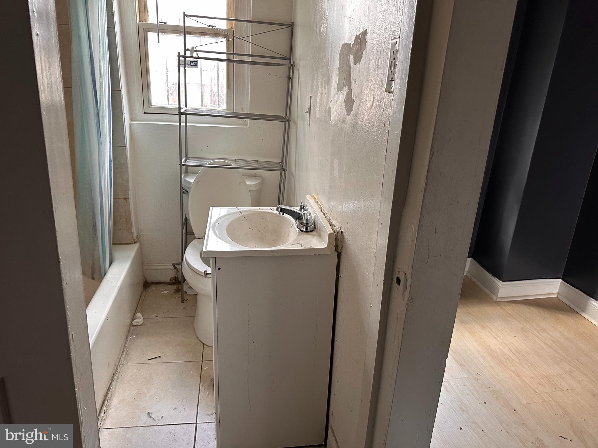 MOUNT CLARE - Residential