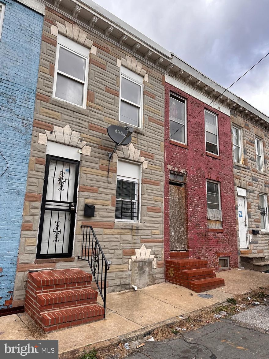 Affordable Investment property up for sale!  Start Building your Rental Portfolio! This Updated 2 bed 1 bath unit last rented for $825/month. Has full basement and new roof was put on last year. Sold As-Is.