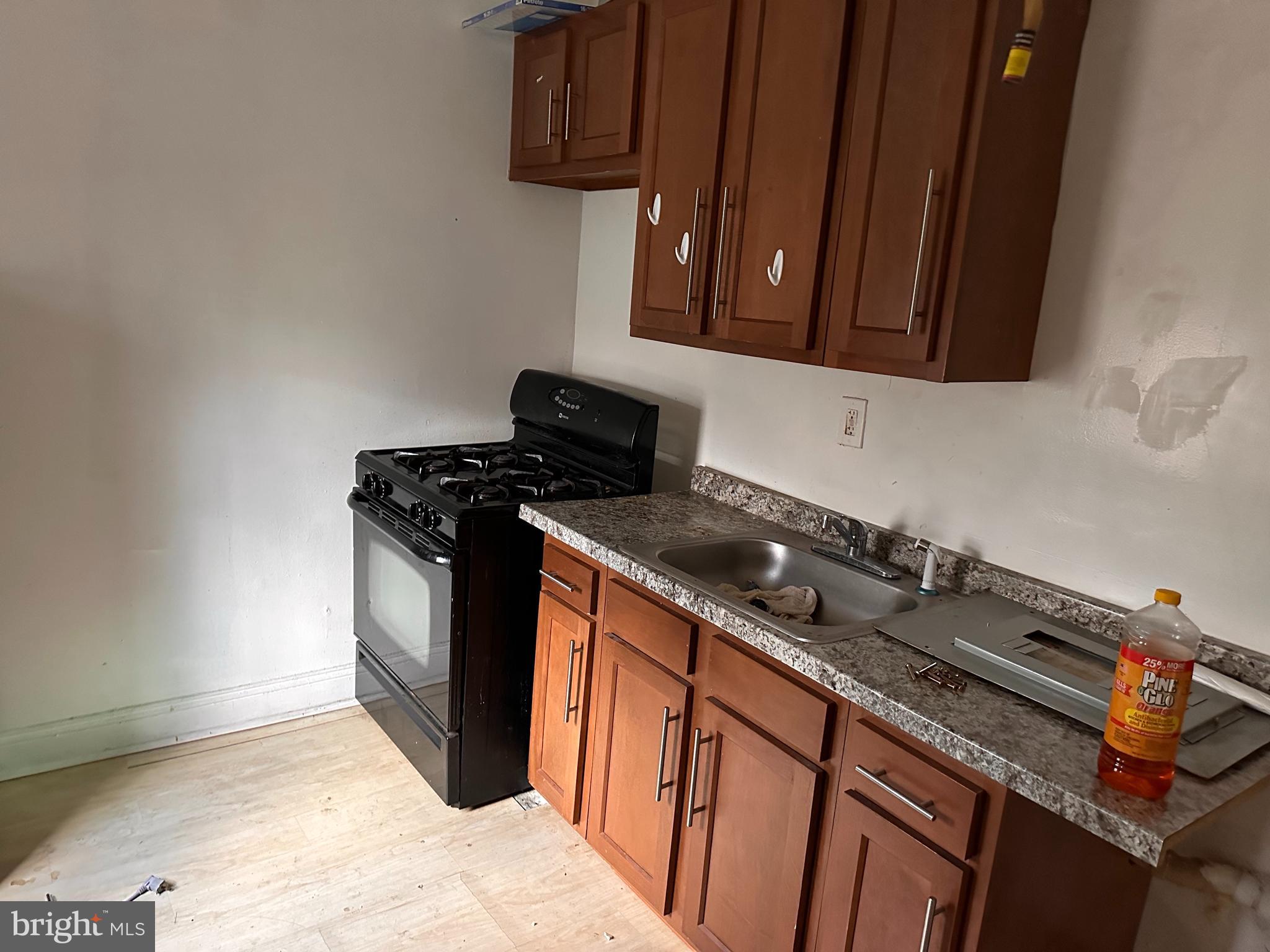 MOUNT CLARE - Residential