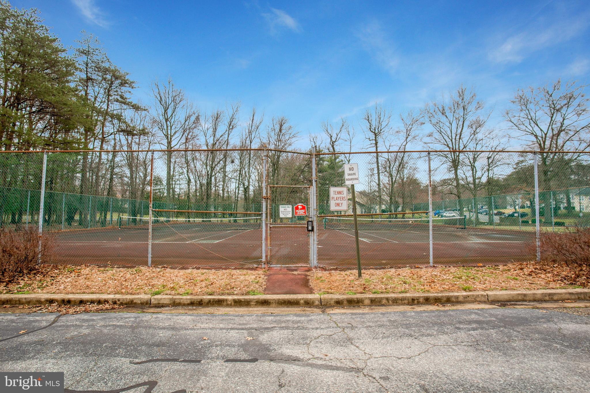 ST CHARLES HUNTINGTON - Residential