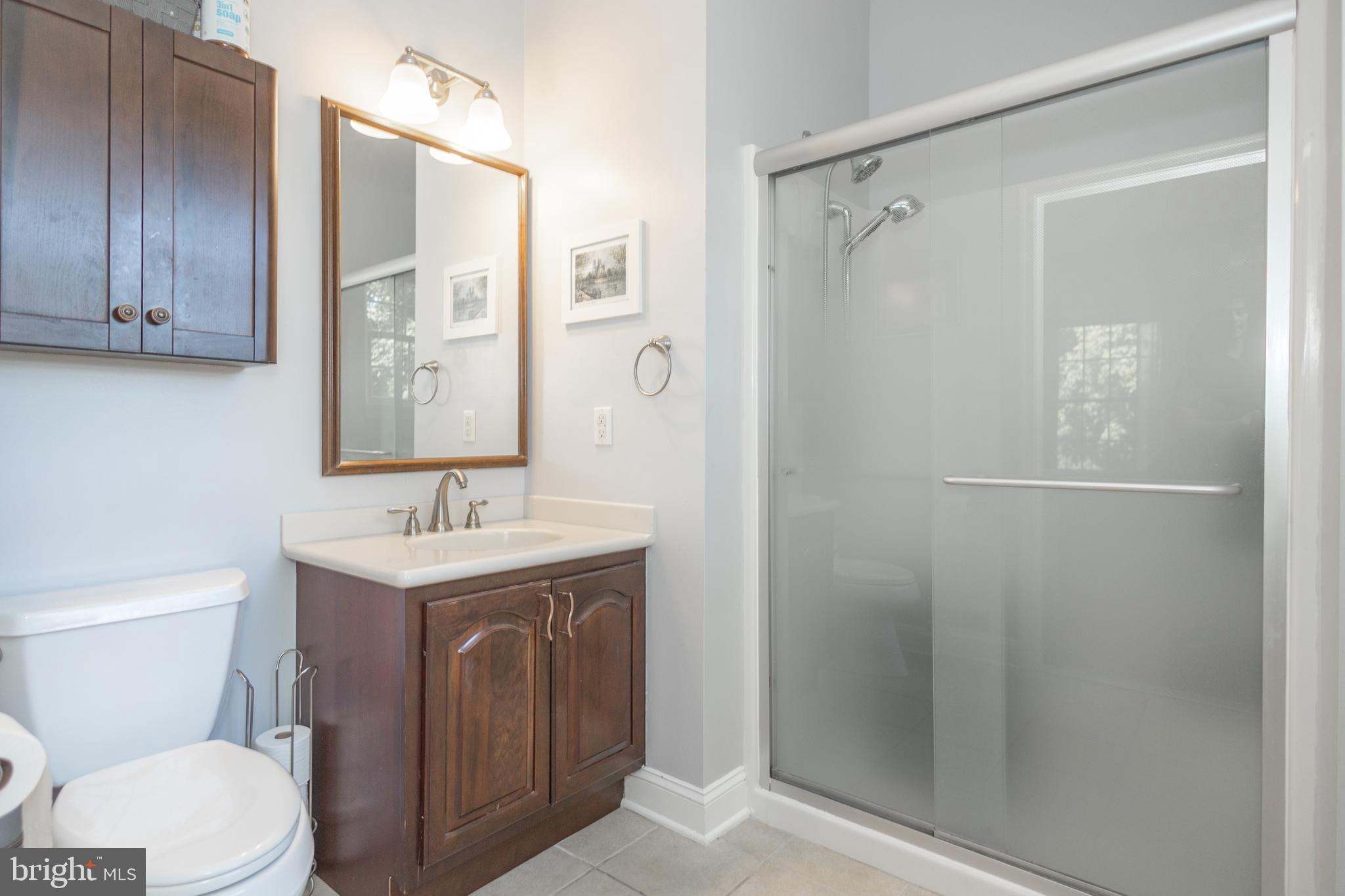 YARDLEY TERR - Residential