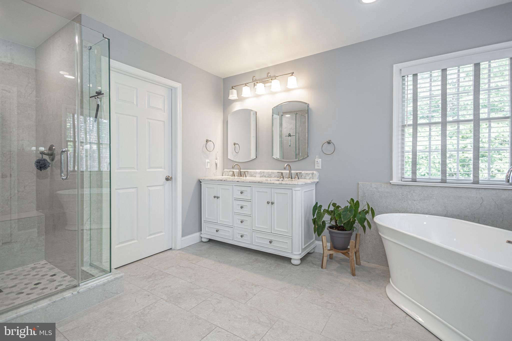 YARDLEY TERR - Residential