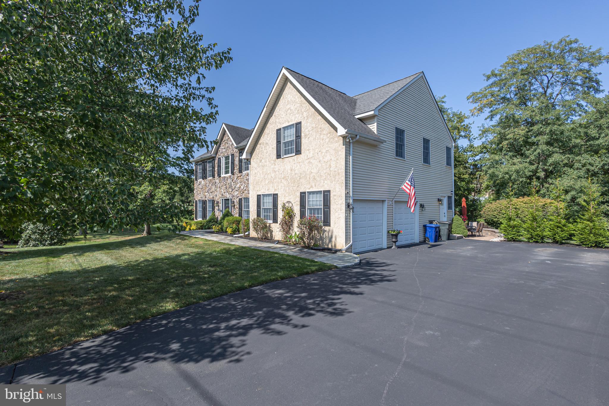 YARDLEY TERR - Residential