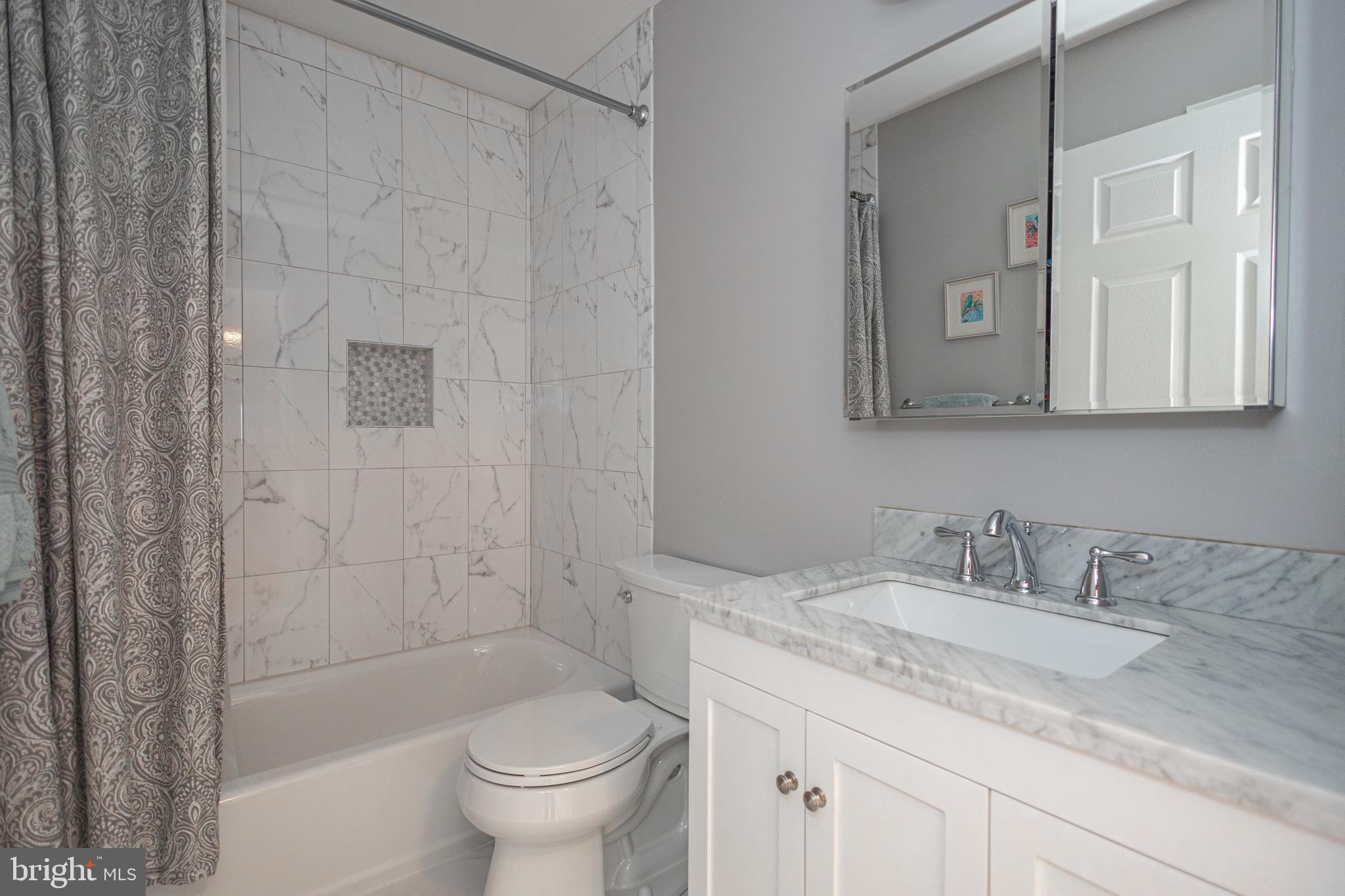 YARDLEY TERR - Residential