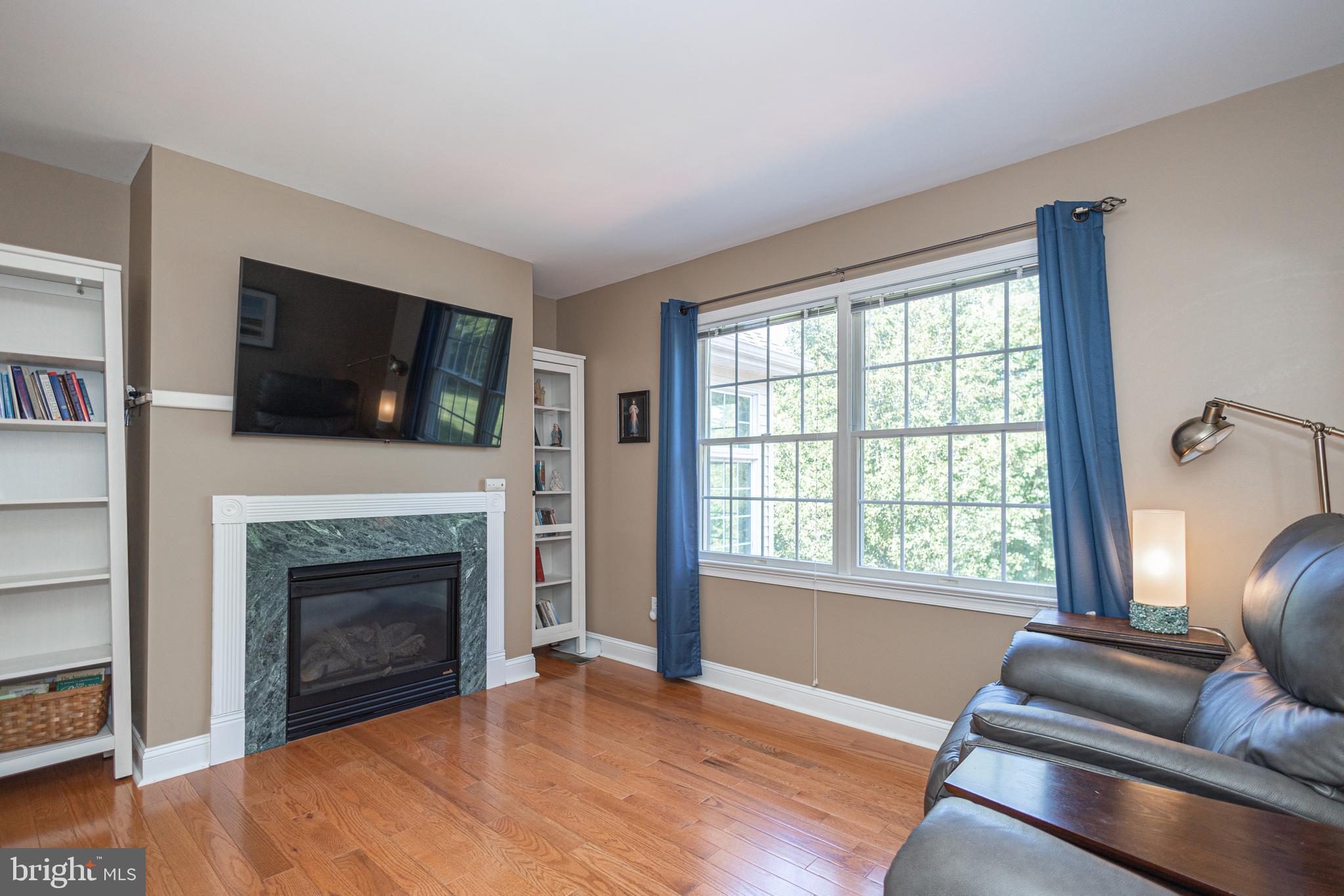 YARDLEY TERR - Residential