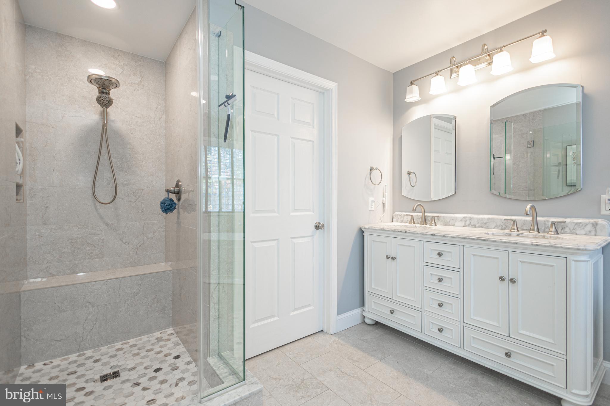 YARDLEY TERR - Residential