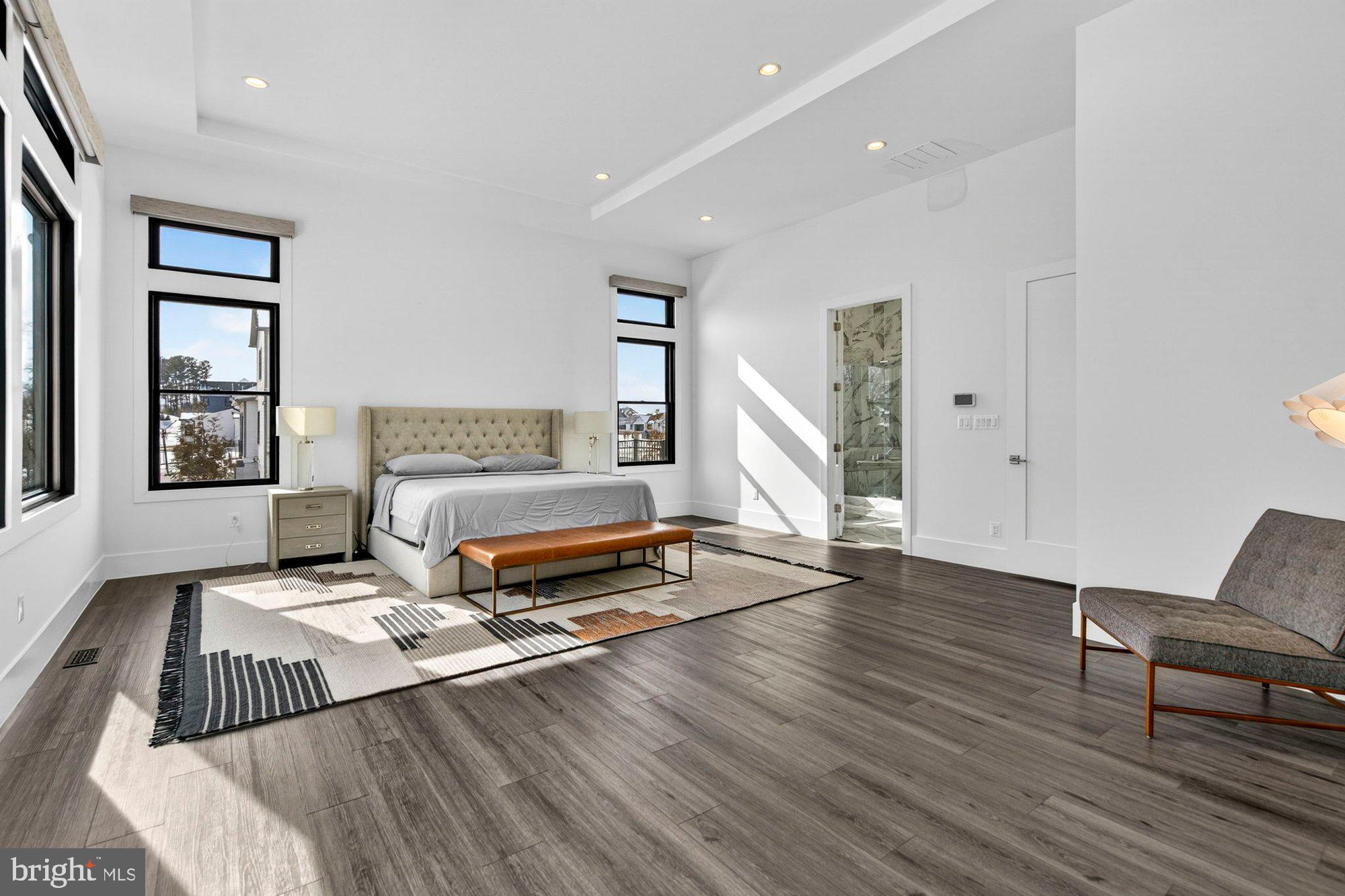 1221 RILEY PRESERVE COURT