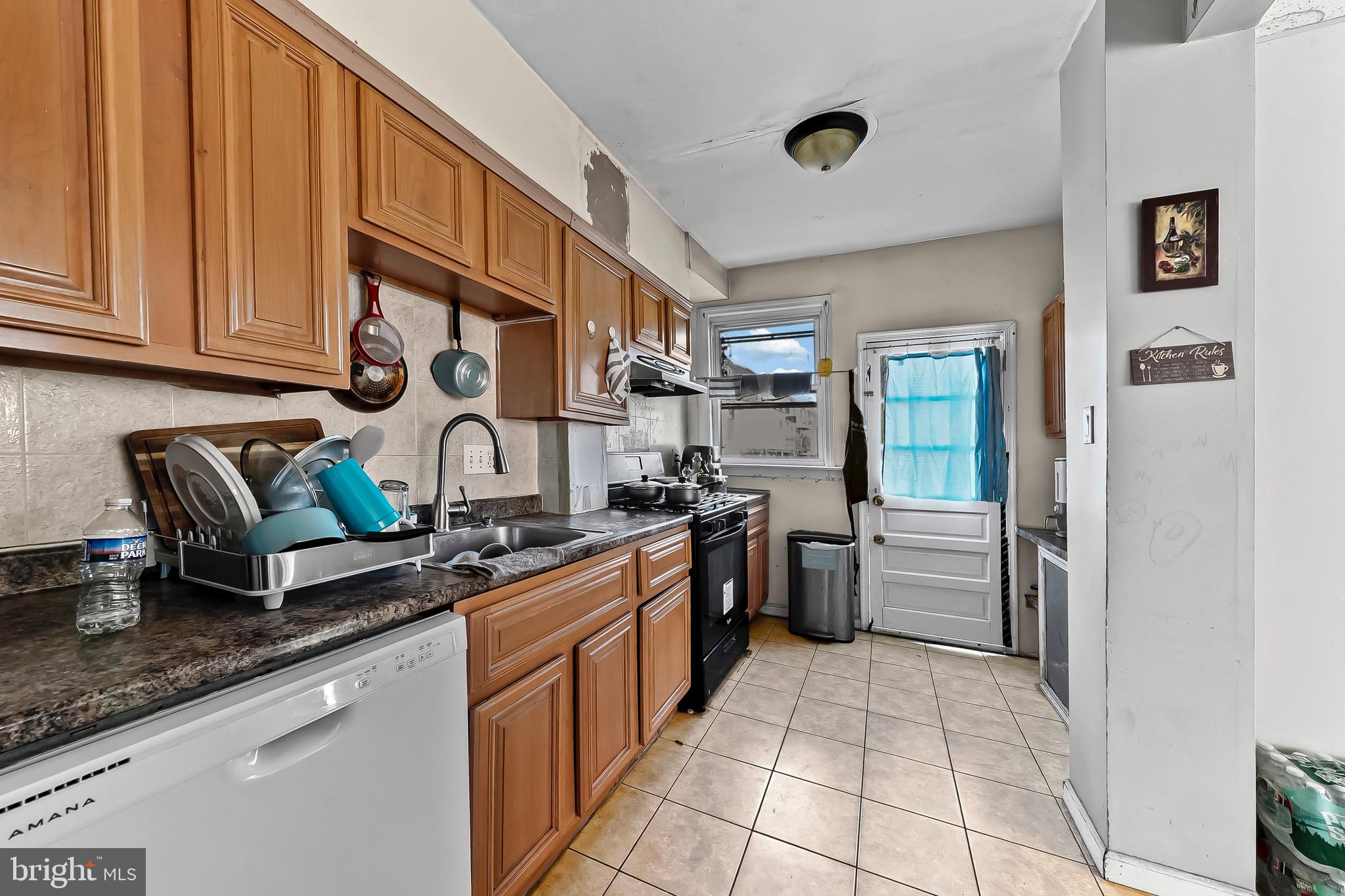 BEVERLY HILLS - Residential