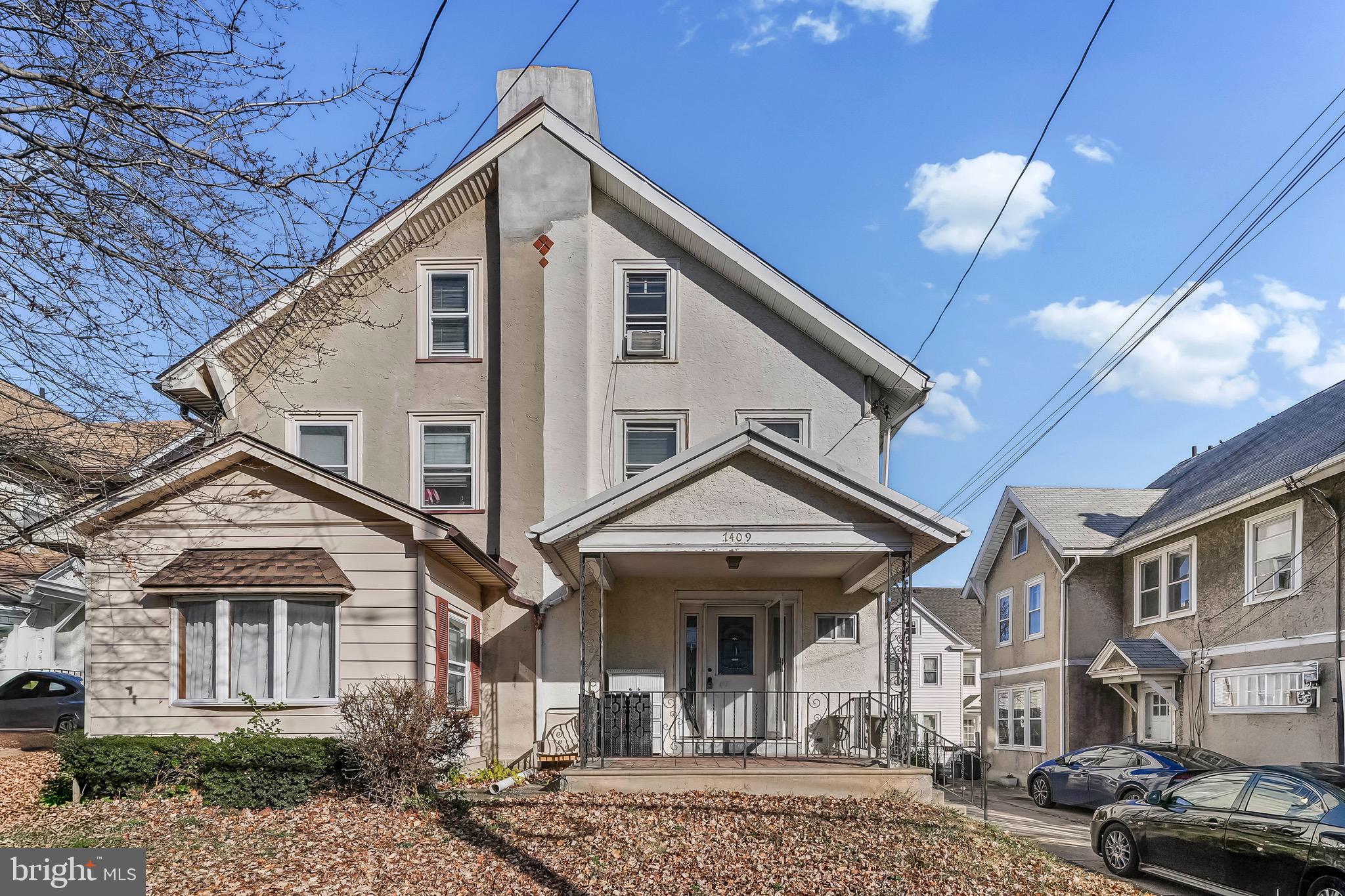 BEVERLY HILLS - Residential