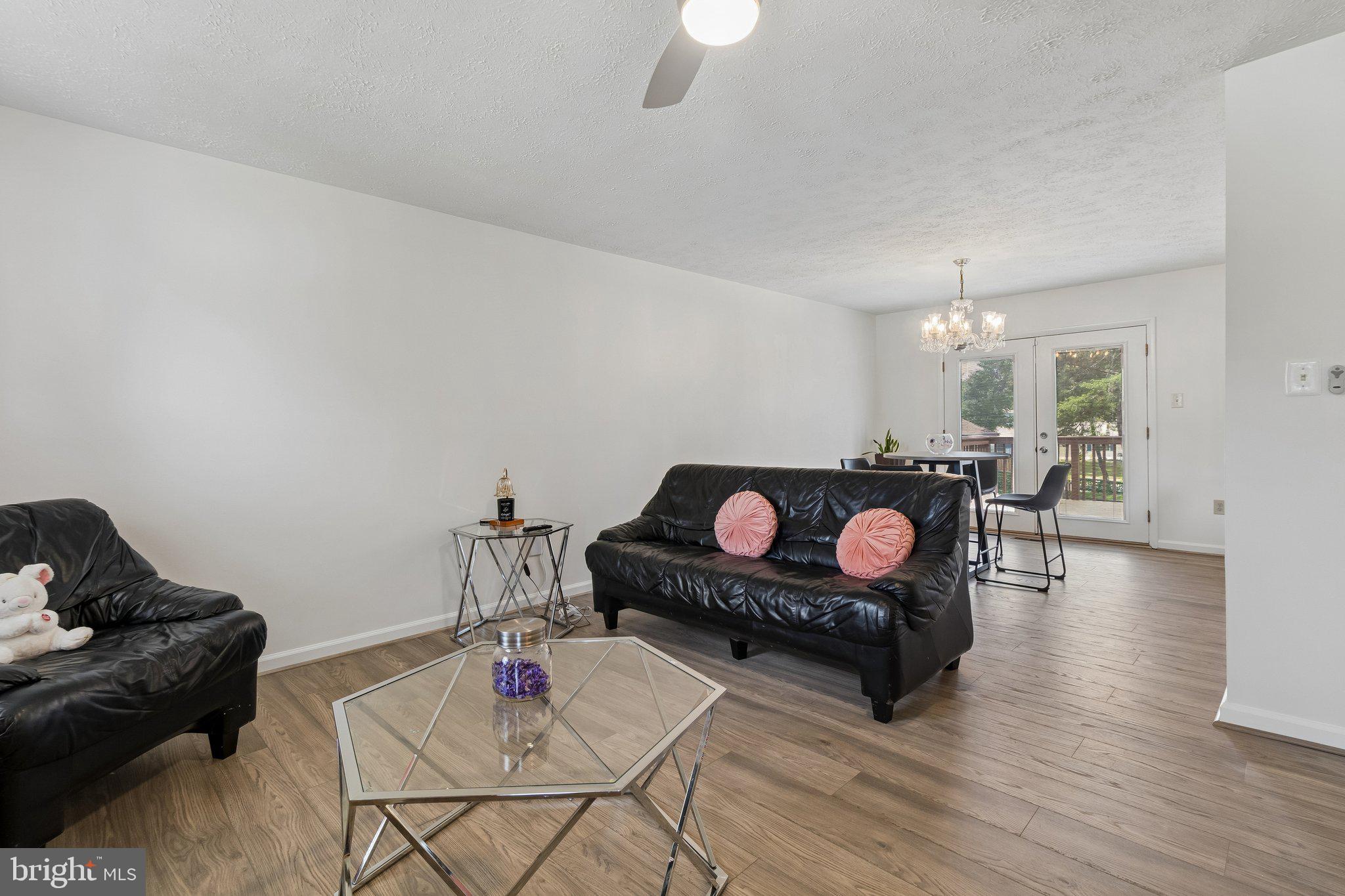 2570 SUSSEX COURT