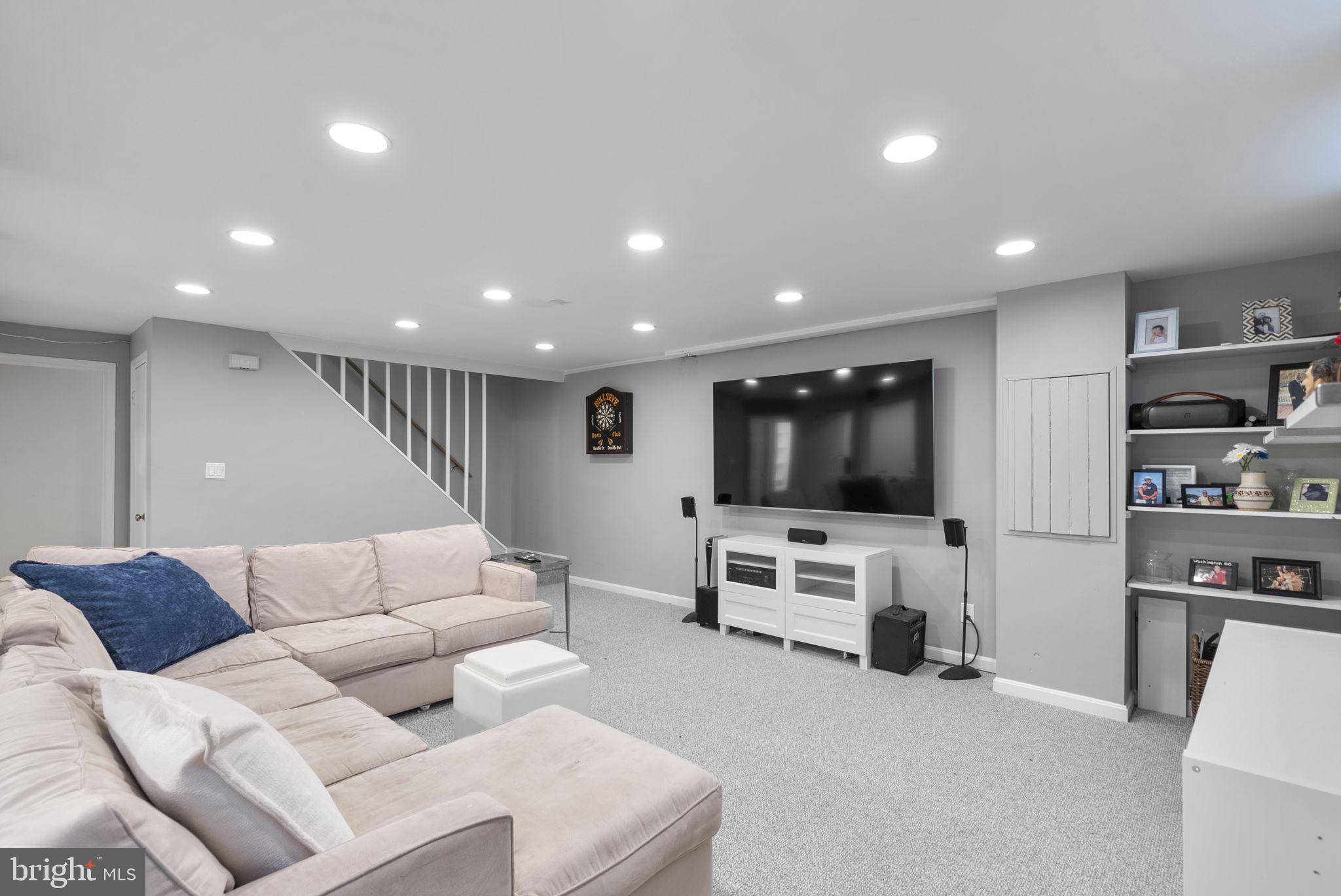 CASHELL MANOR - Residential