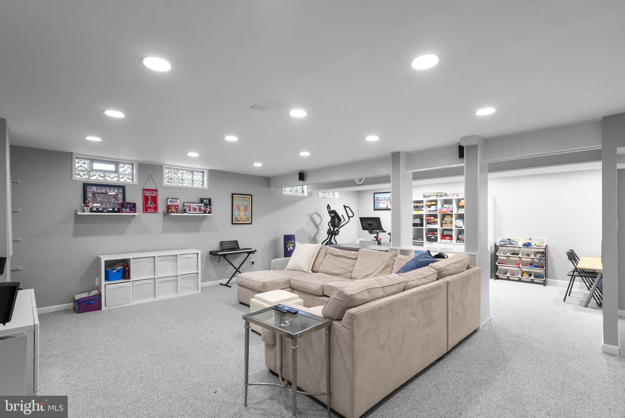 CASHELL MANOR - Residential