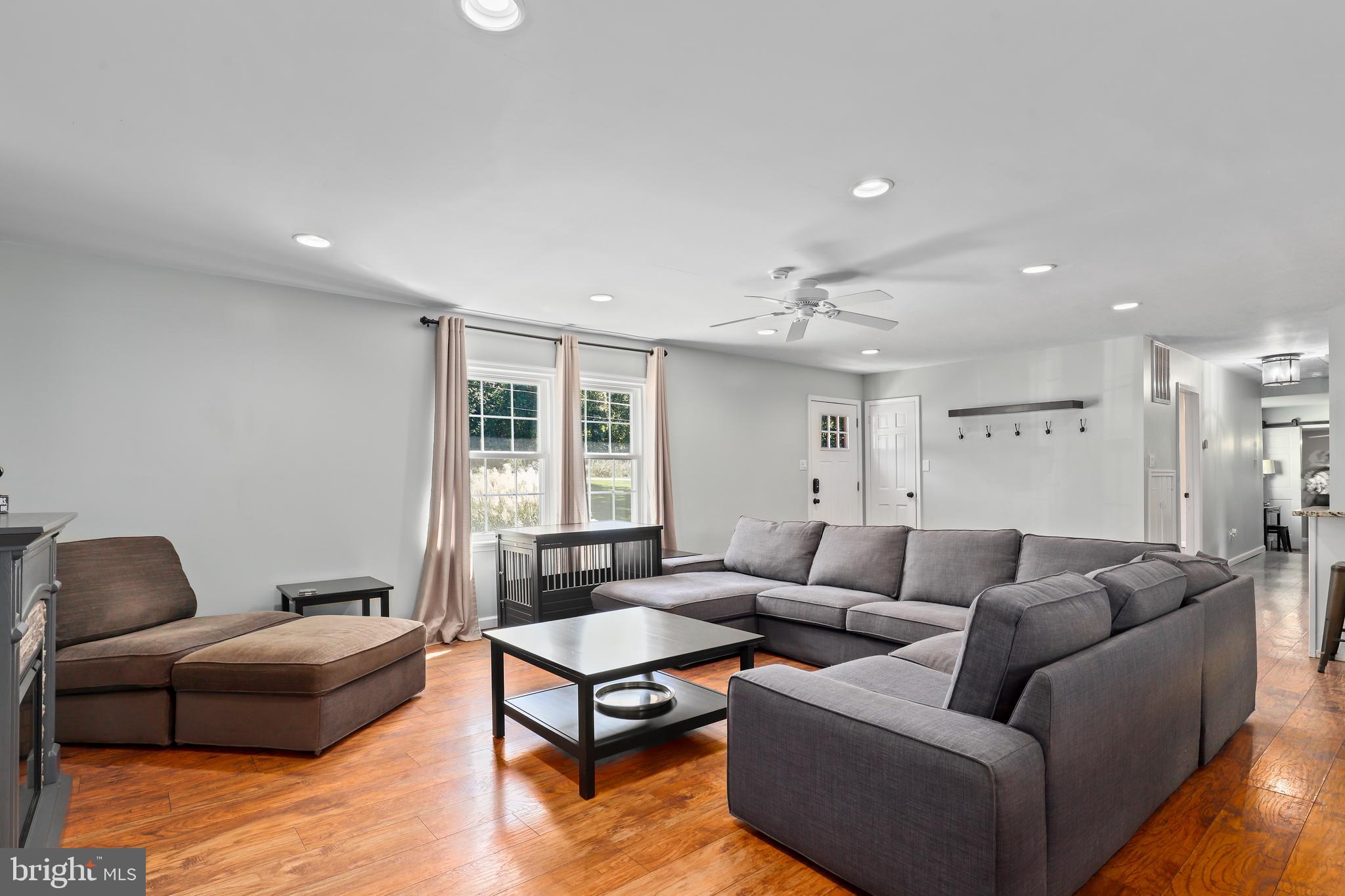 RAINBOW/RIVULET/SHERWOOD - Residential Lease